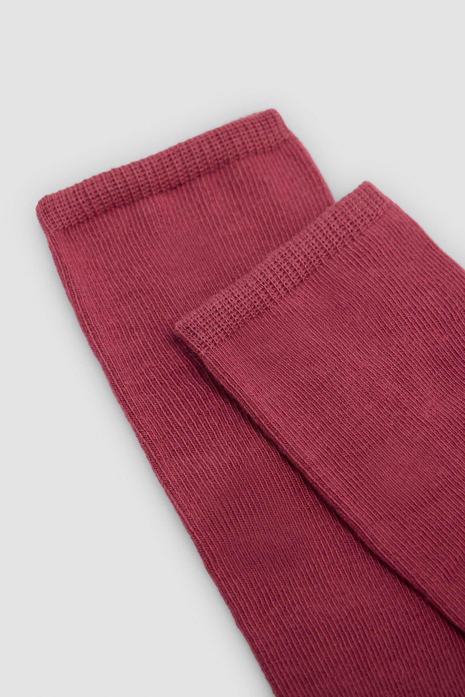 Children's basic long dark-pink socks