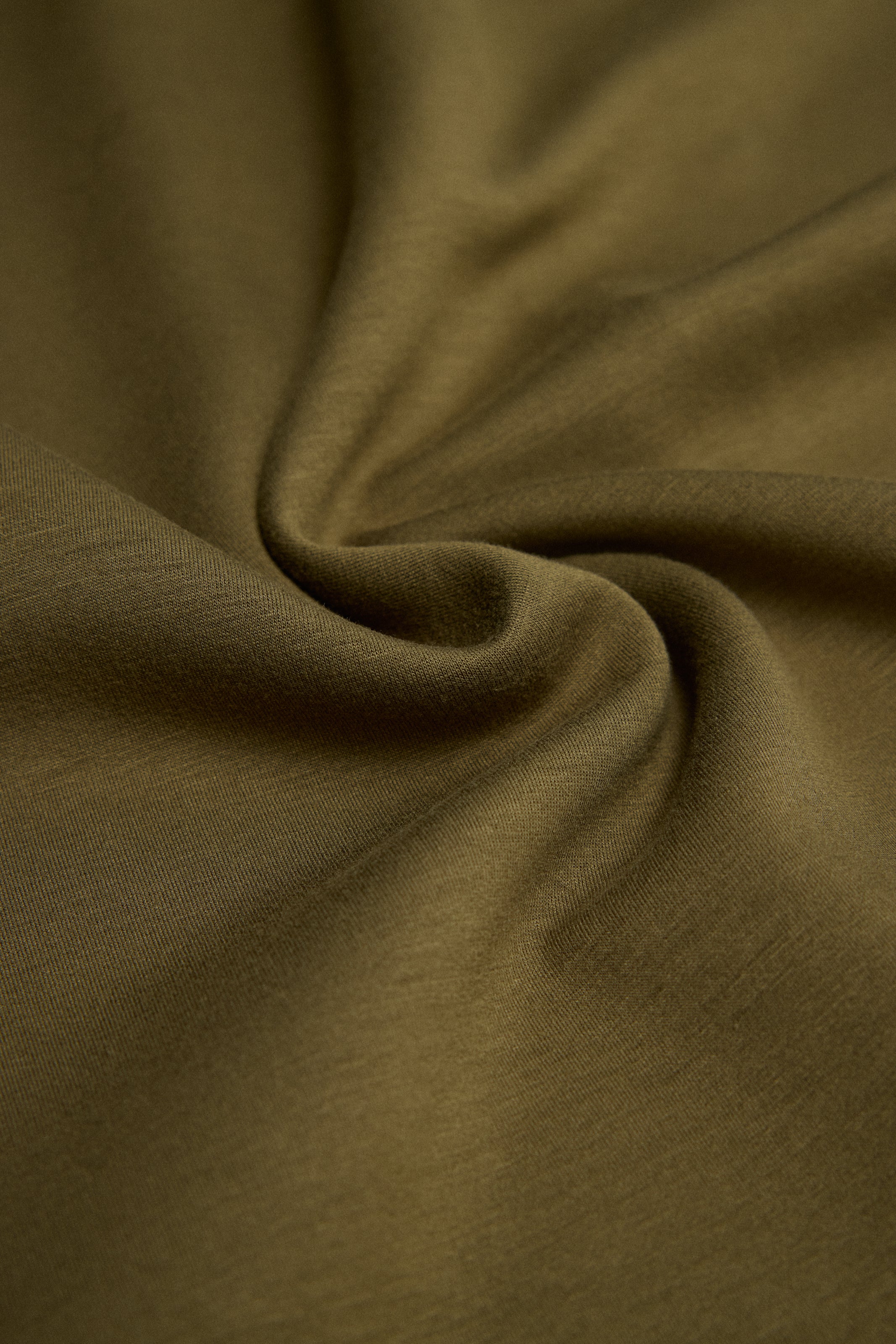 Green fluid puff-sleeve sweatshirt