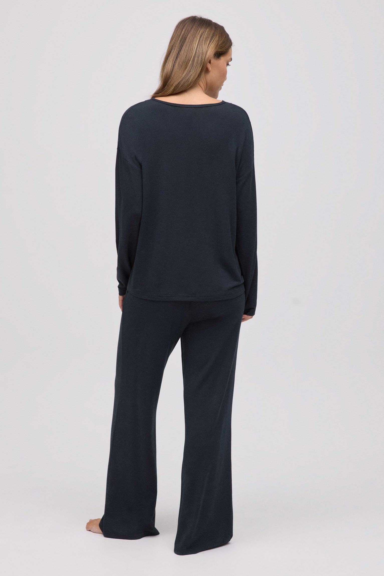 10773-3-pijama-largo-extra-suave-de-modal-ancho-negro