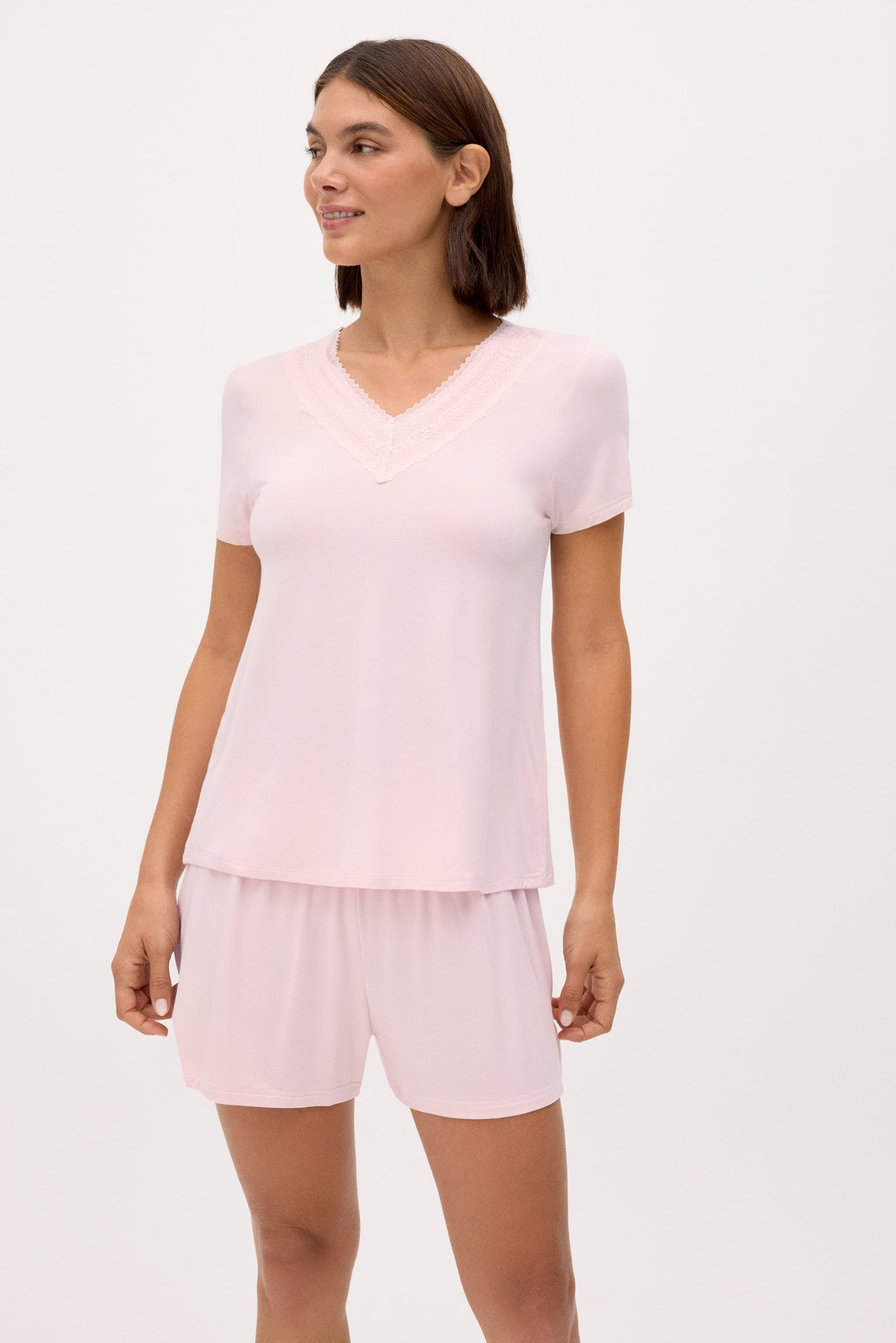 10823-1-pijama-ligero-camiseta-manga-corta-pantalon-corto-rosa-paula-echevarria