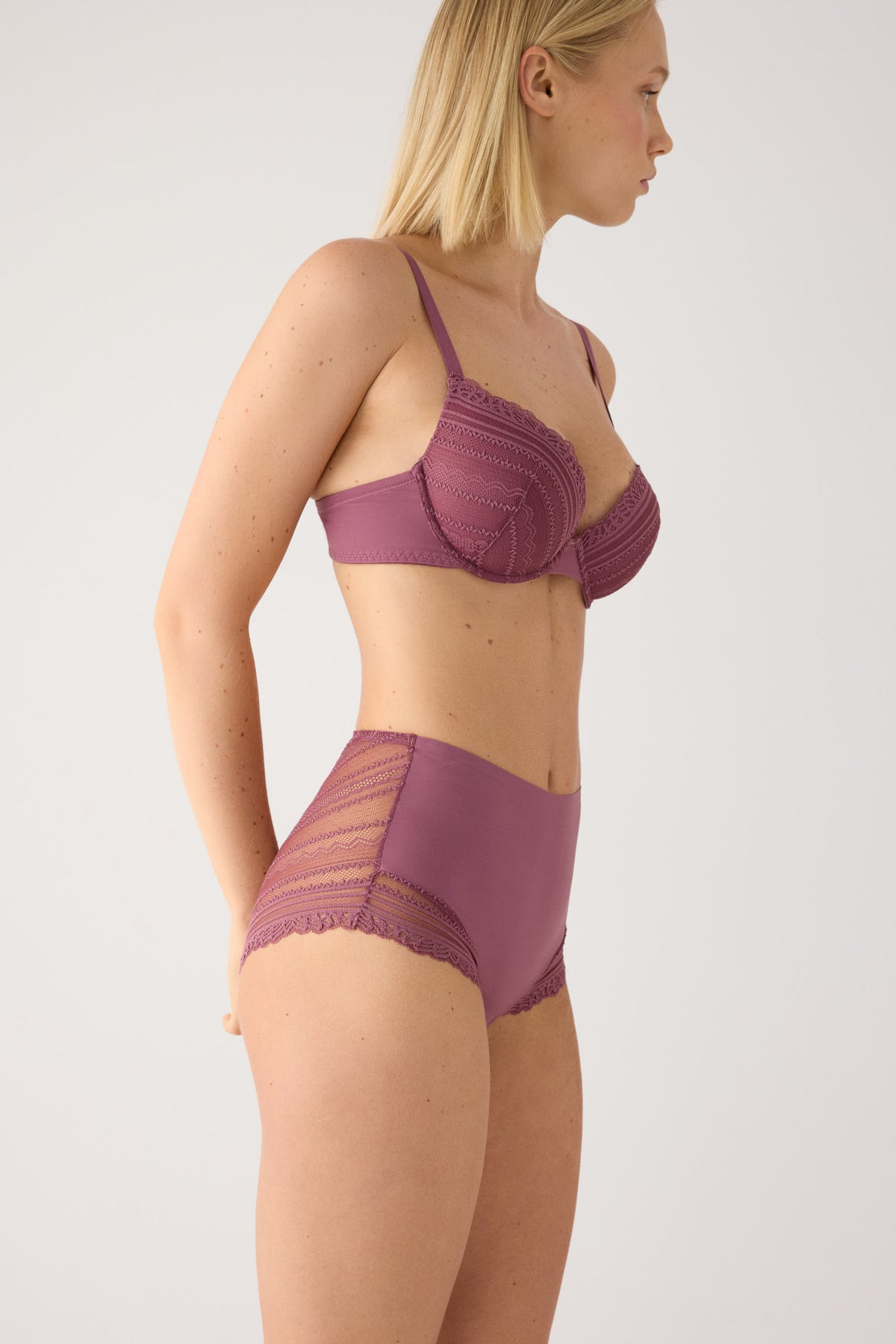 High-waist briefs lace pink