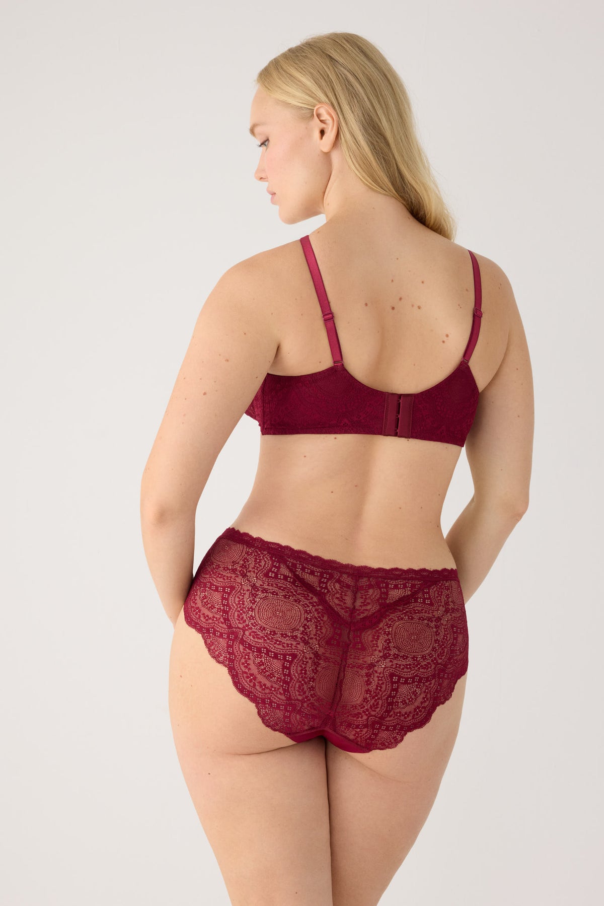 Midi briefs lace burgundy | Paula Echevarria Limited Edition