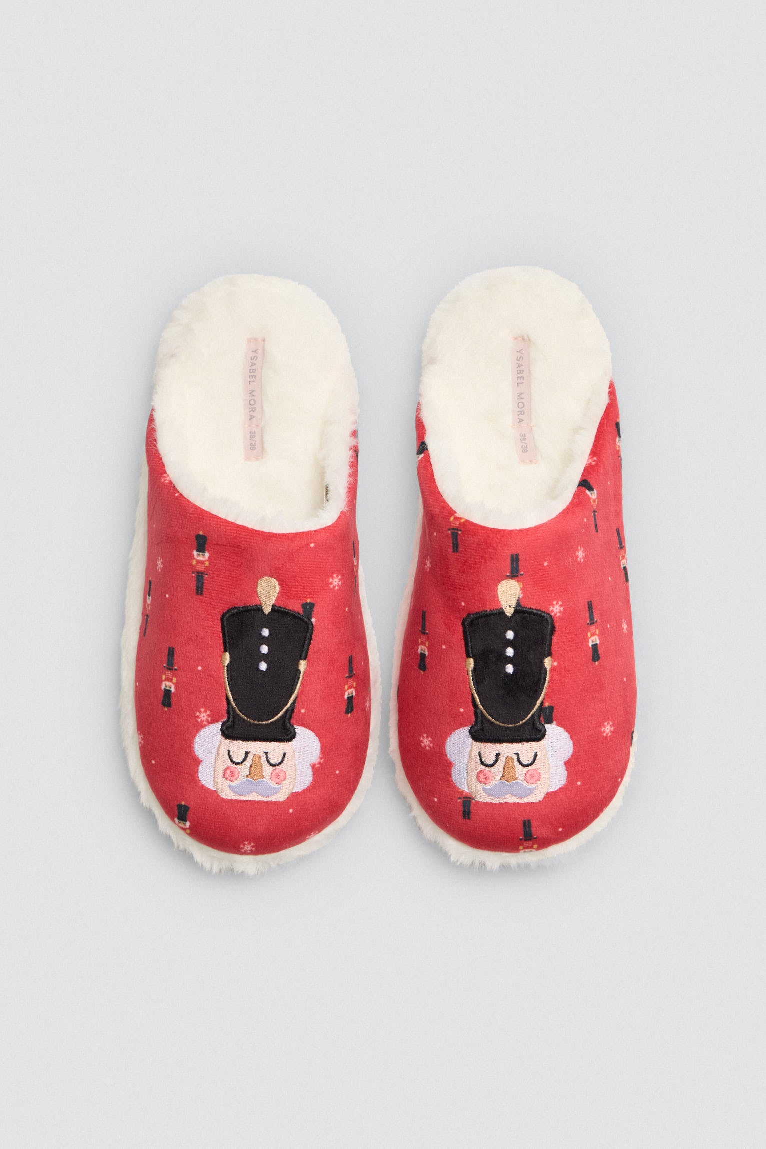 14170-3-zapatillas-casa-mujer-navidad-cascanueces-ysabel-mora