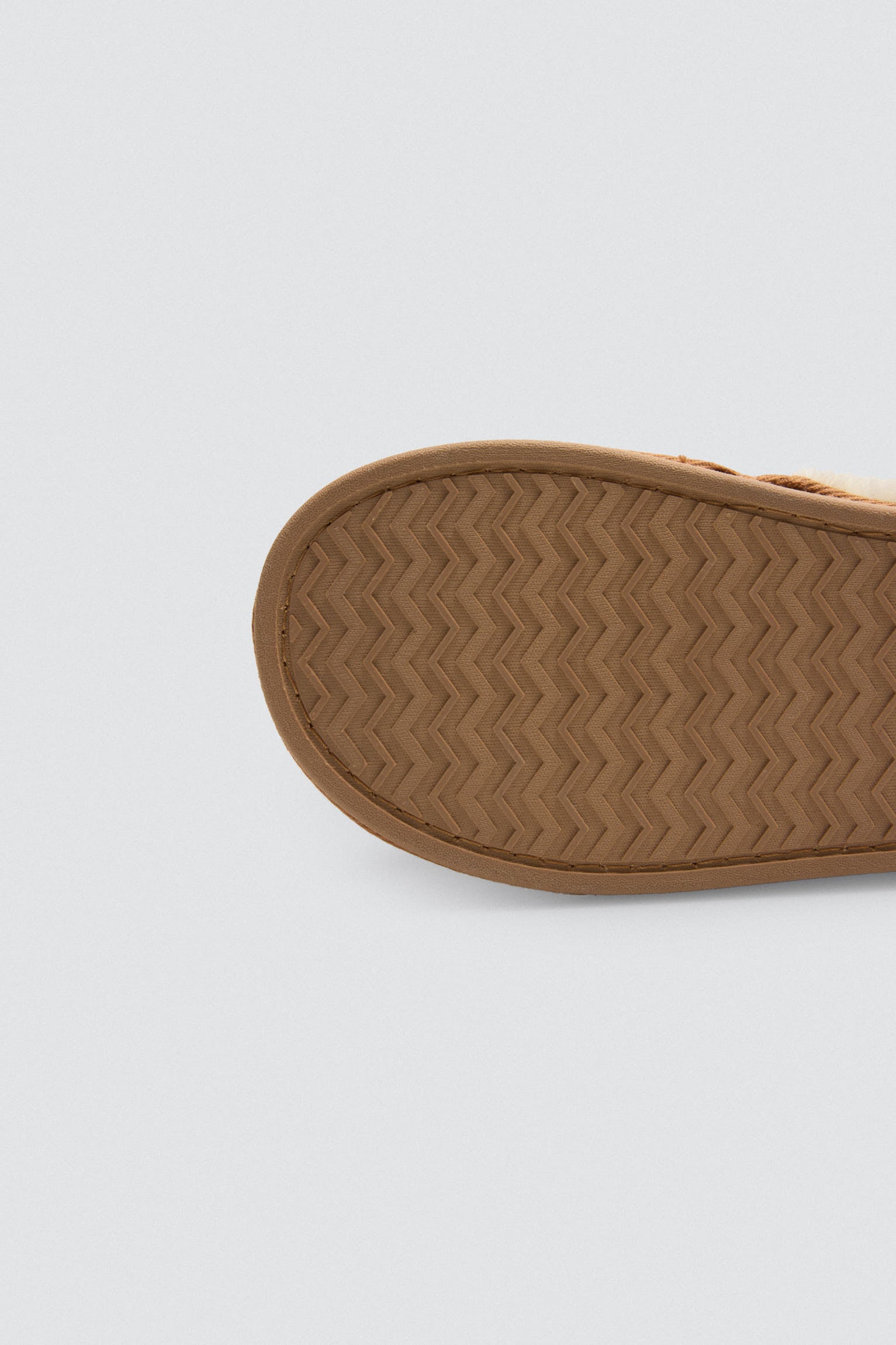 14174-5-zapatillas-de-casa-pelo-camel