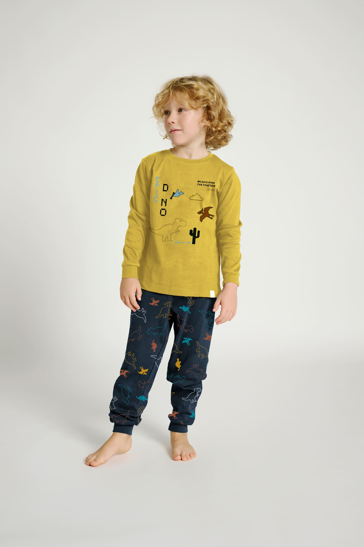 17011008-1-pijama-infantil-dinosaurios-invierno-muydemi_2_1