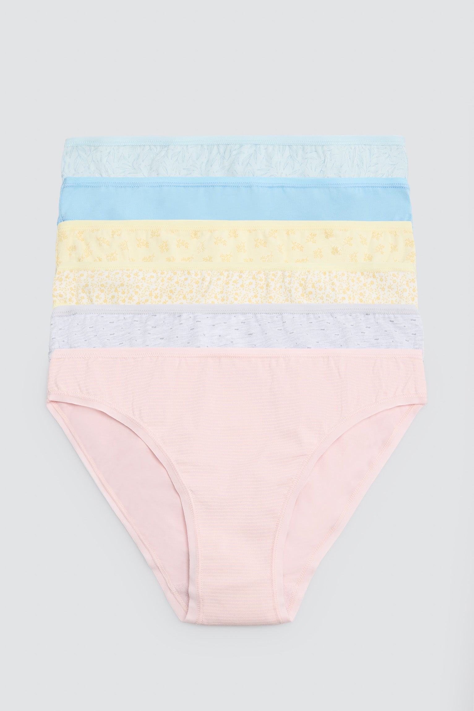 Pack of 6 plain and patterned mini panties