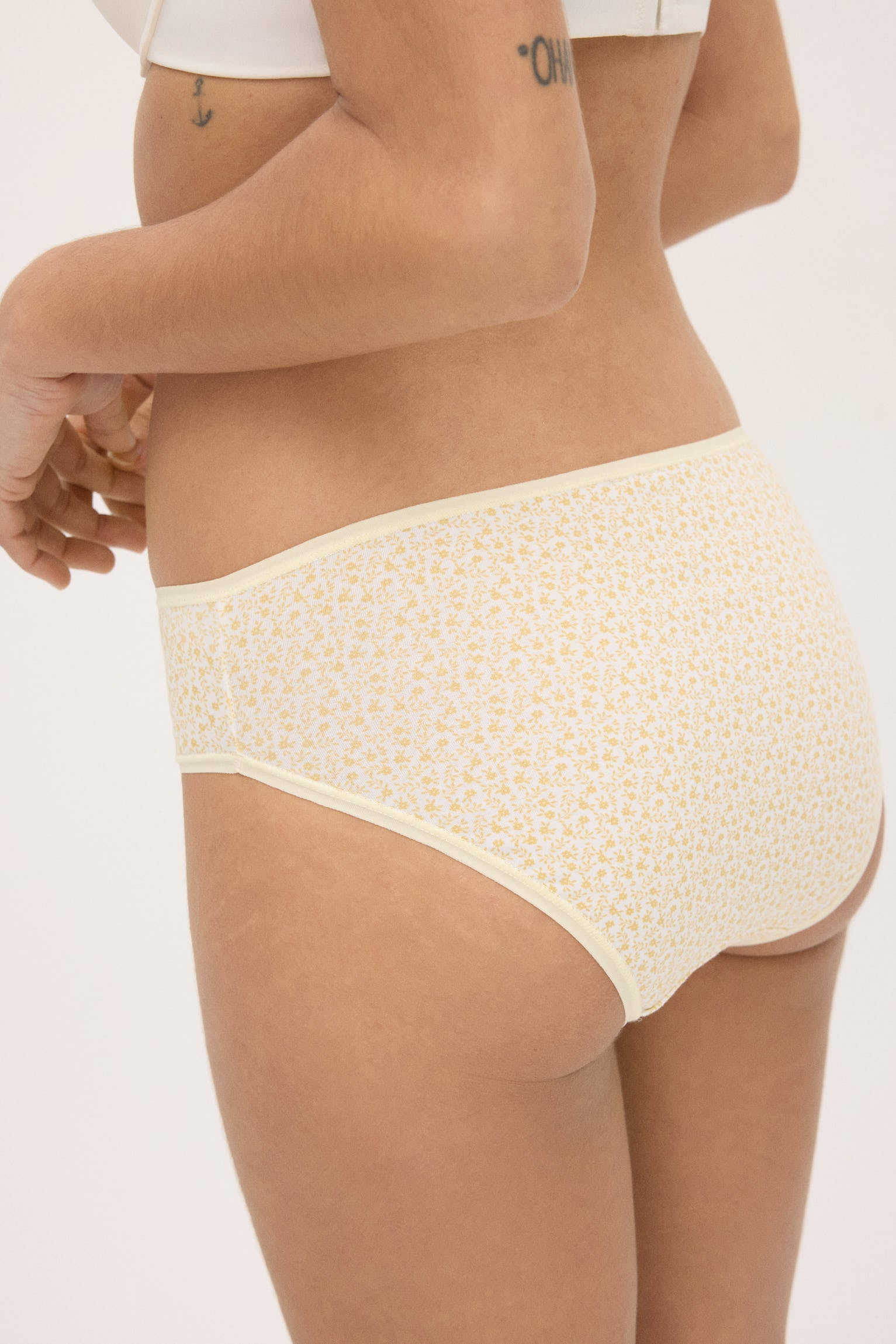 Pack of 6 plain and printed midi briefs