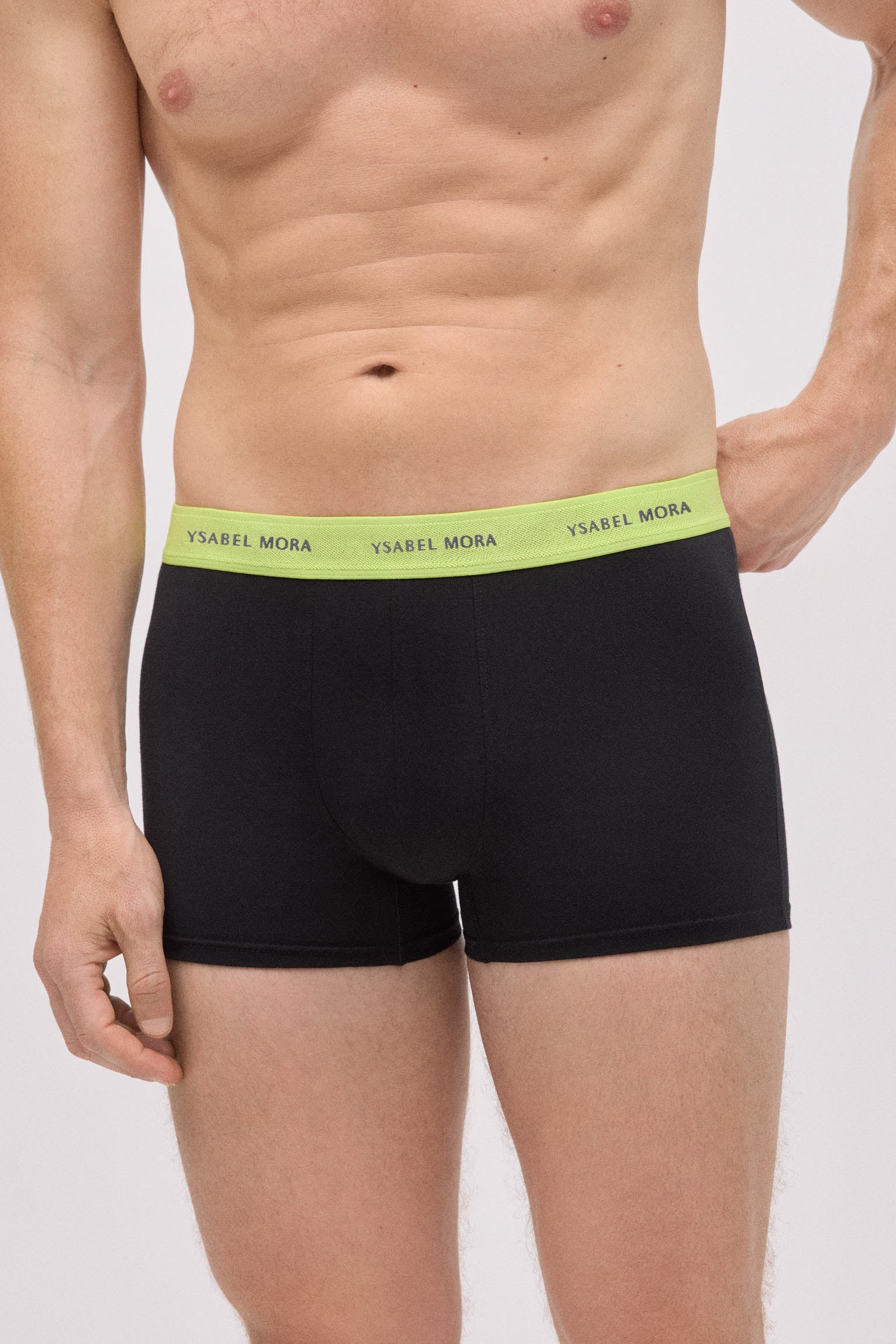 Pack of 6 black boxer briefs with a colored band