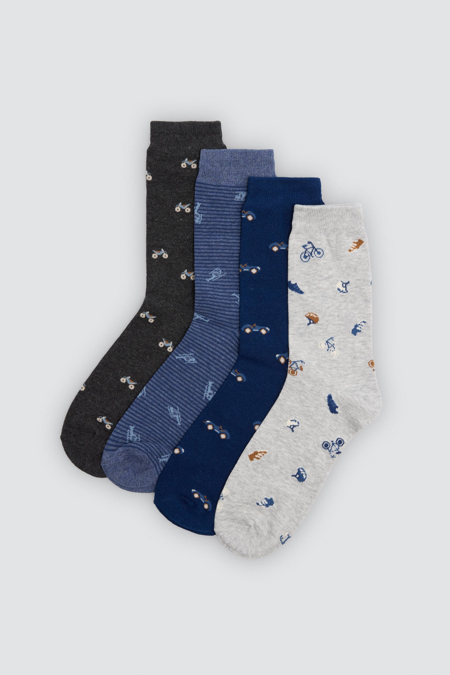 Pack of 4 socks with vehicle prints