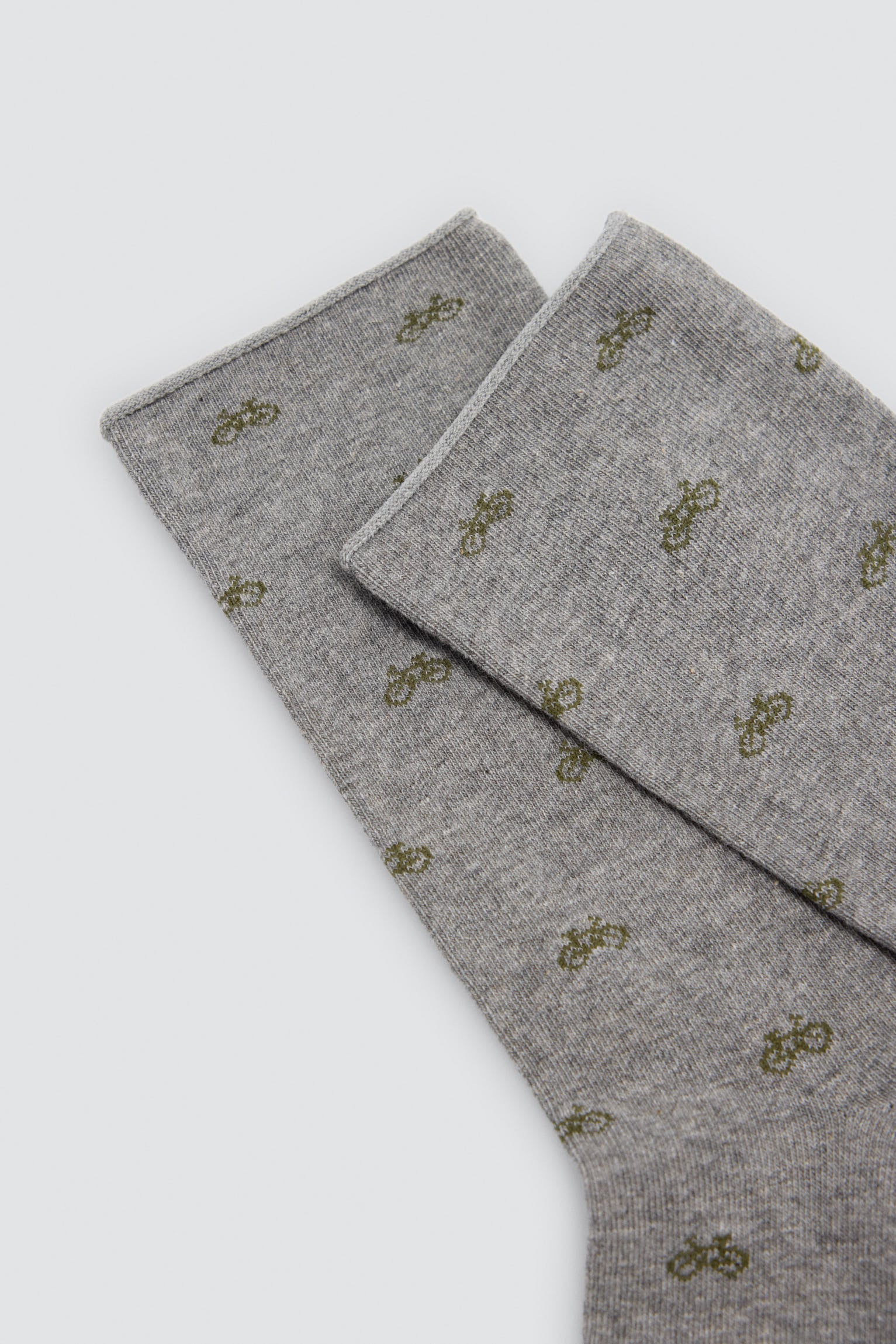 Pack of 3 cuffless socks with minimalist motifs and bicycles