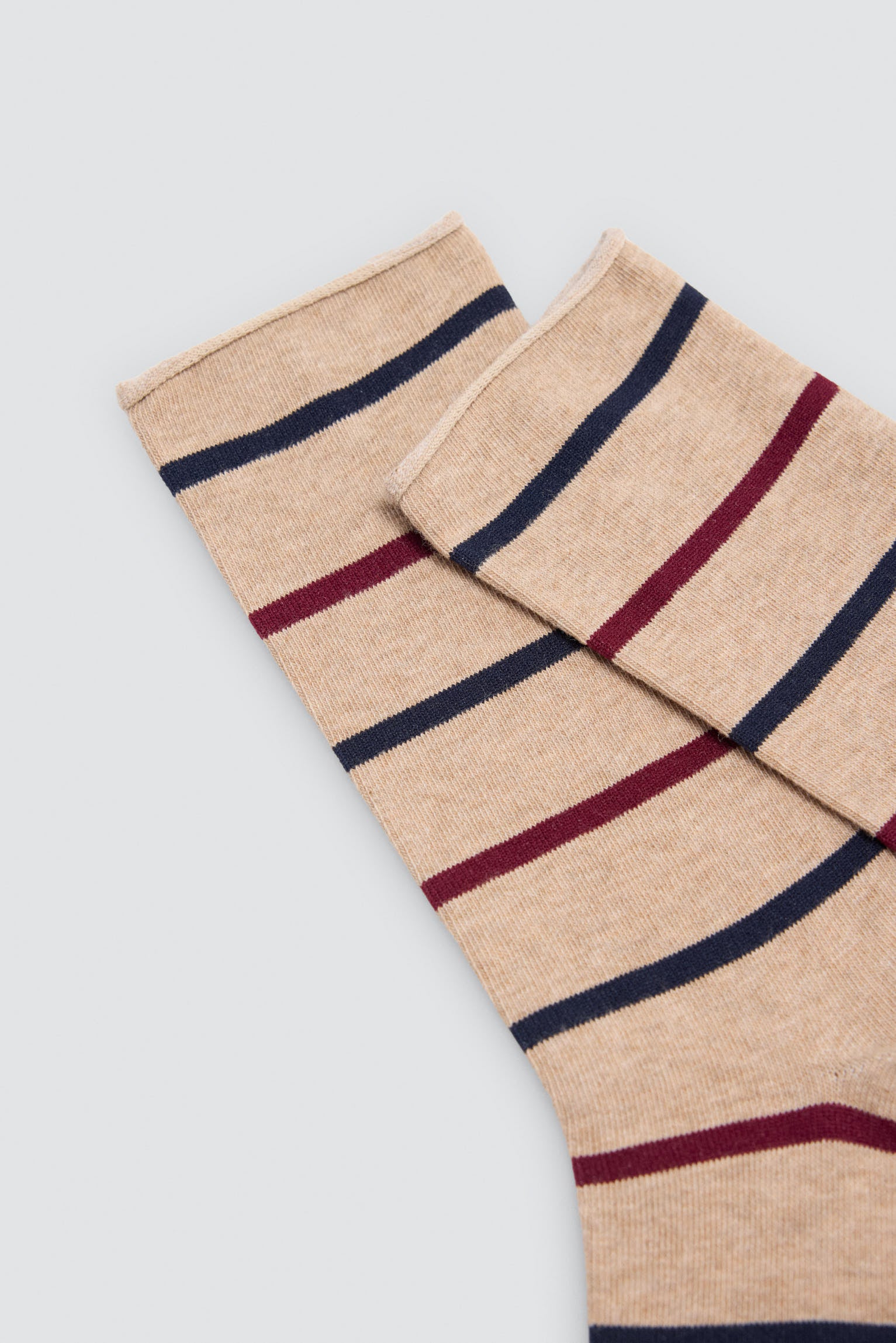 Pack of 6 cuffless assorted printed socks