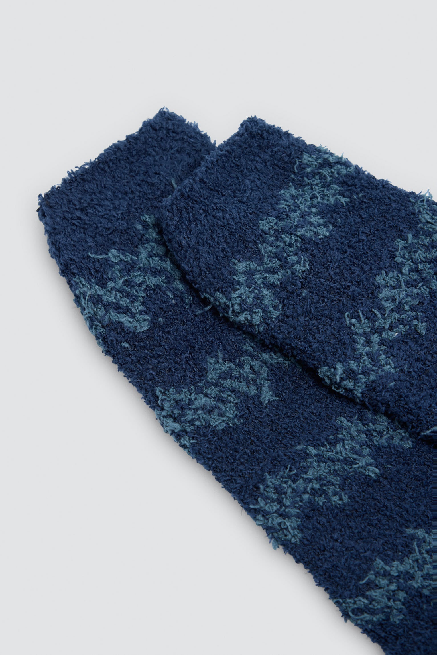 Pack of 4 men's wool socks with assorted prints