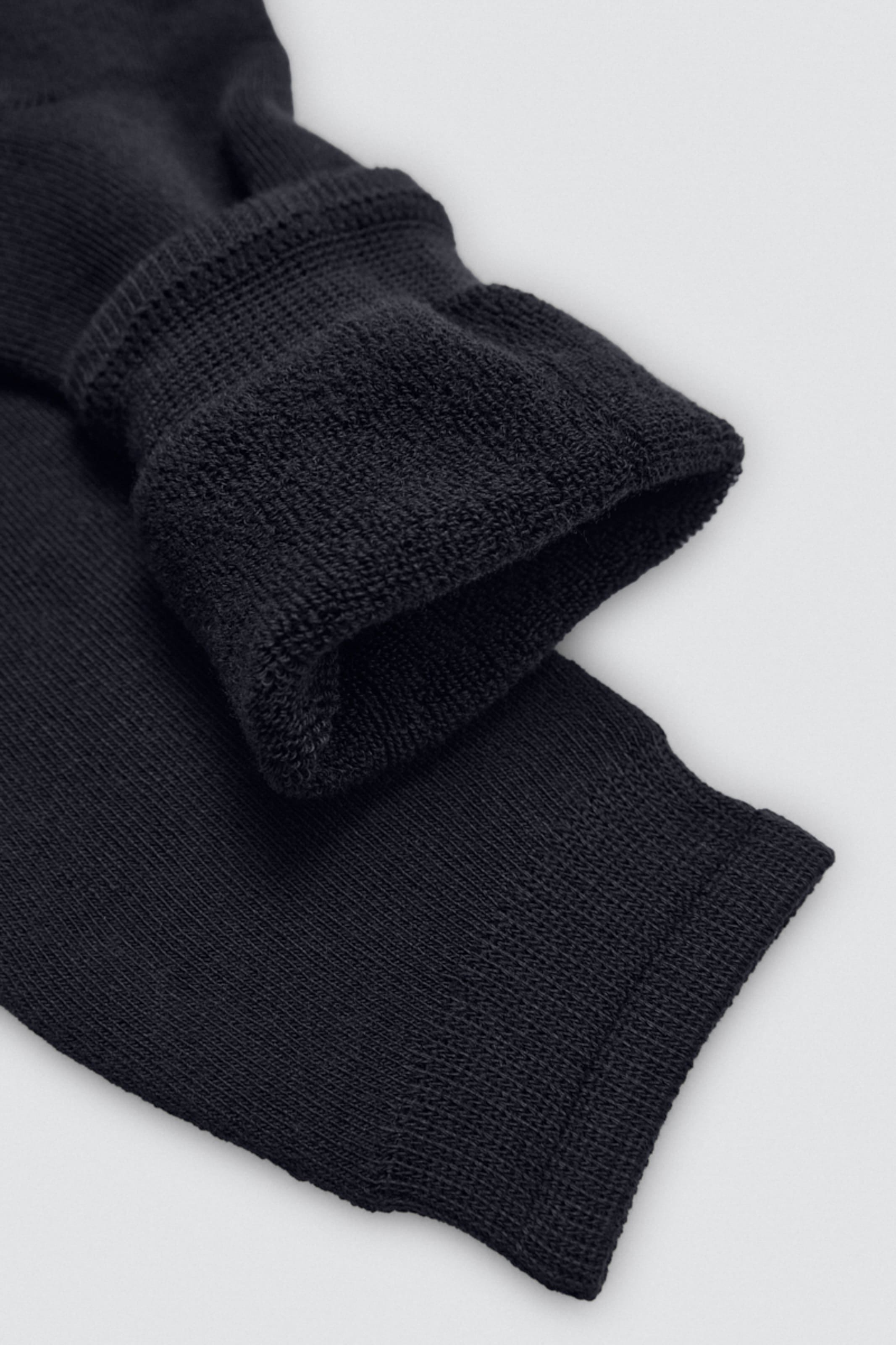 Pack of 3 high thermal socks with anti-pressure cuffs in neutral colors