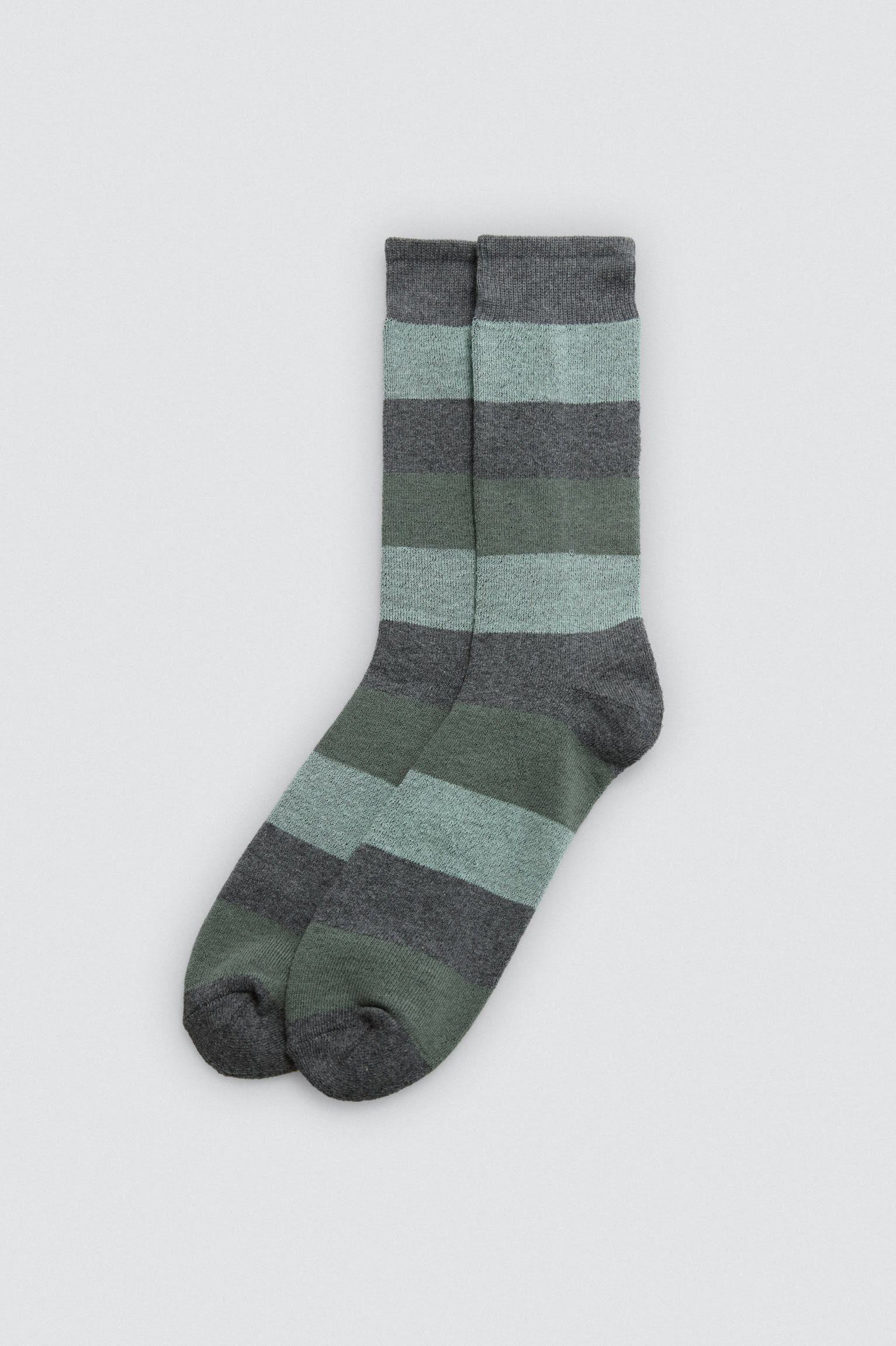 22949-2-pack-3-calcetines-termicos-altos-termicos-sin-puno-estampados