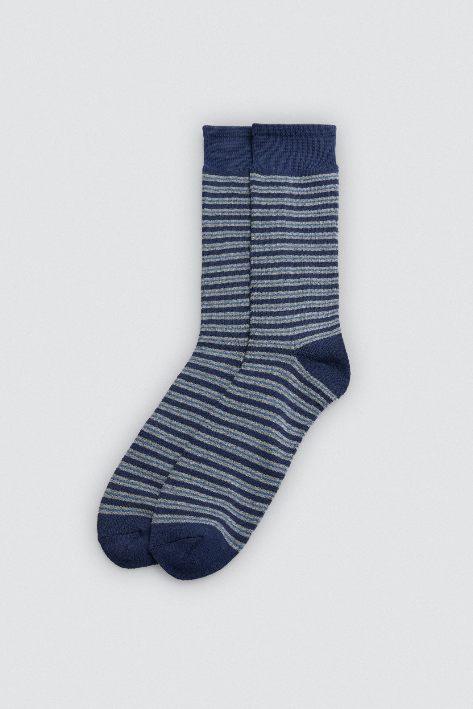 22950-4-pack-3-calcetines-altos-termicos-puno-antipresion-estampados