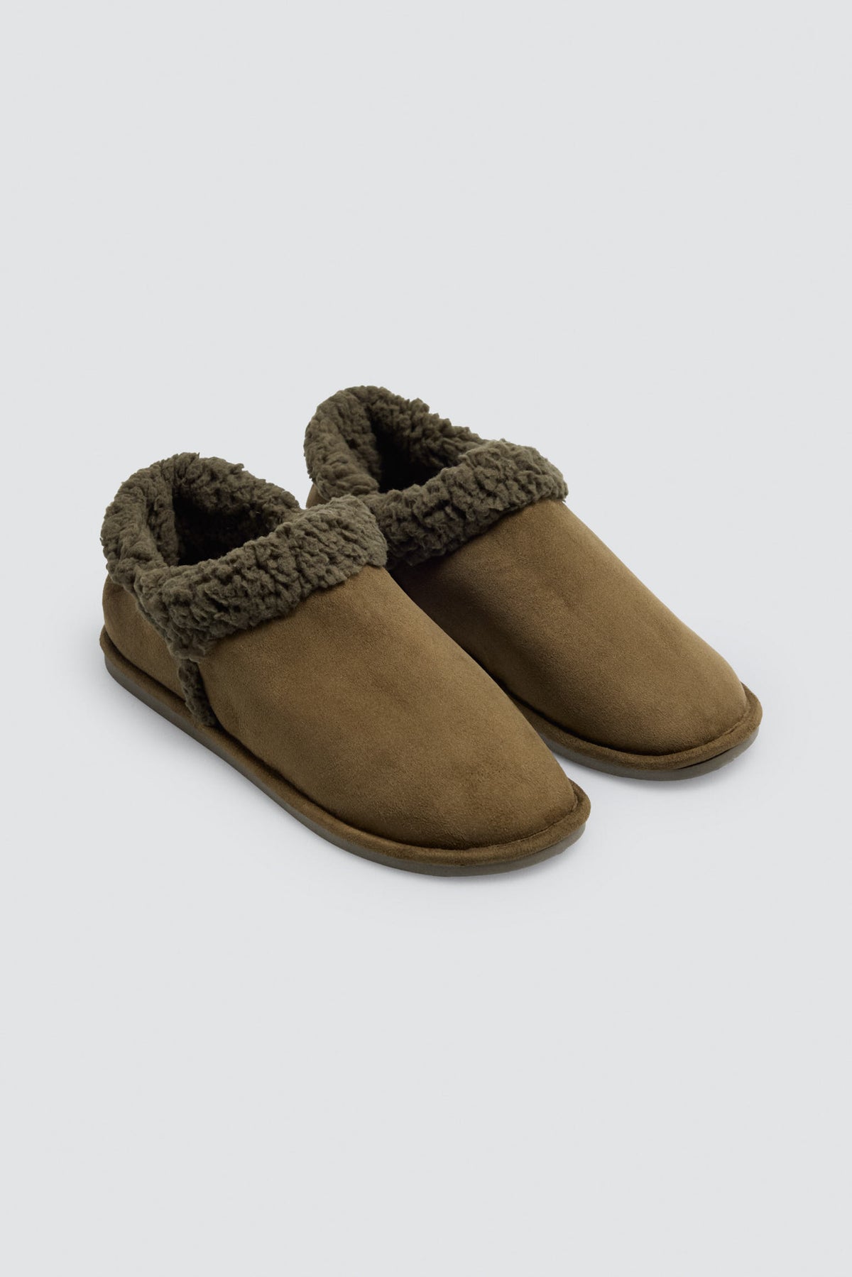 Men's green shearling house boots