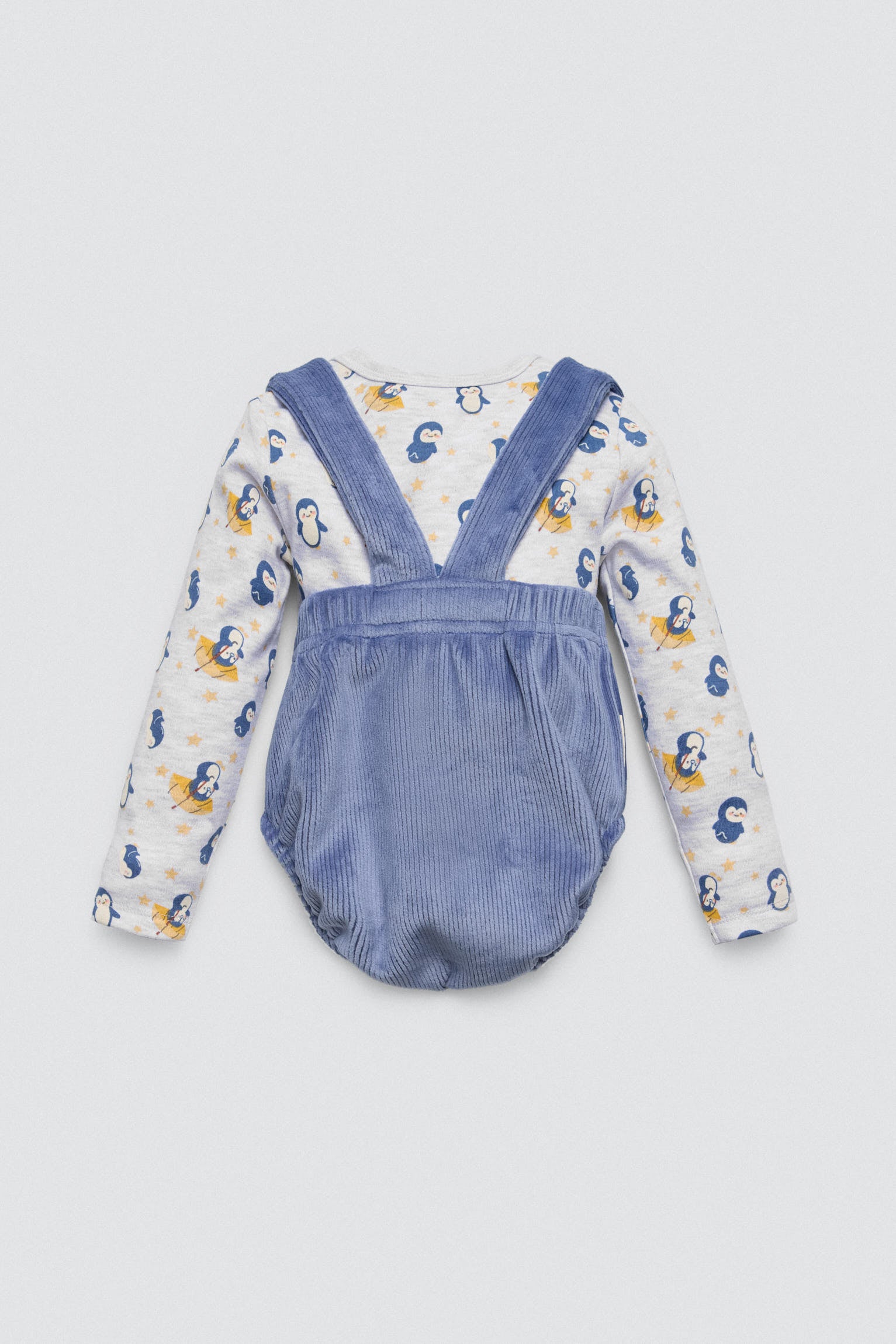 25592-2-conjunto-bebe-peto-corto-camiseta-manga-larga-penguin-toy