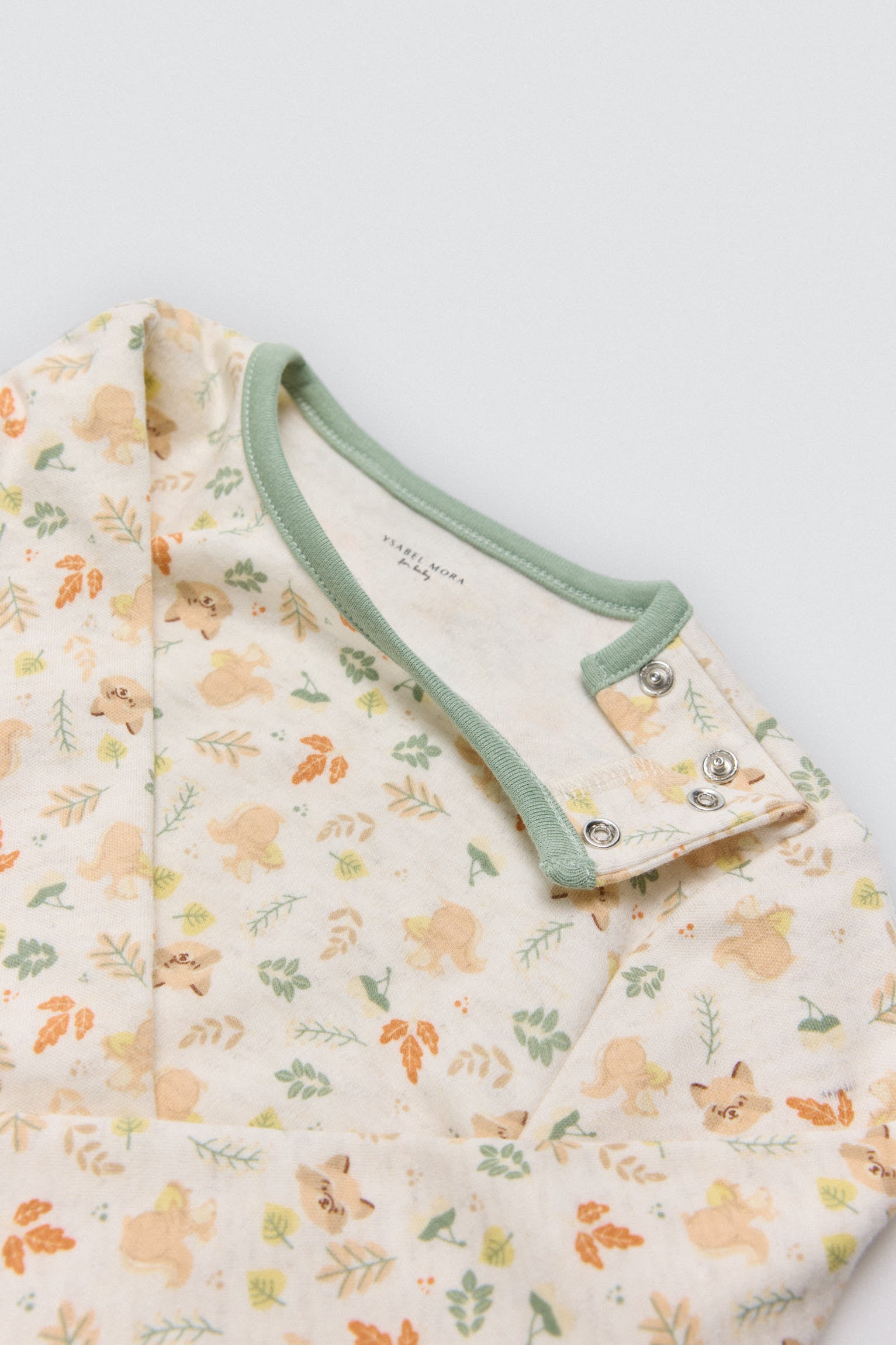 25602-6-conjunto-bebe-peto-camiseta-manga-larga-autumn