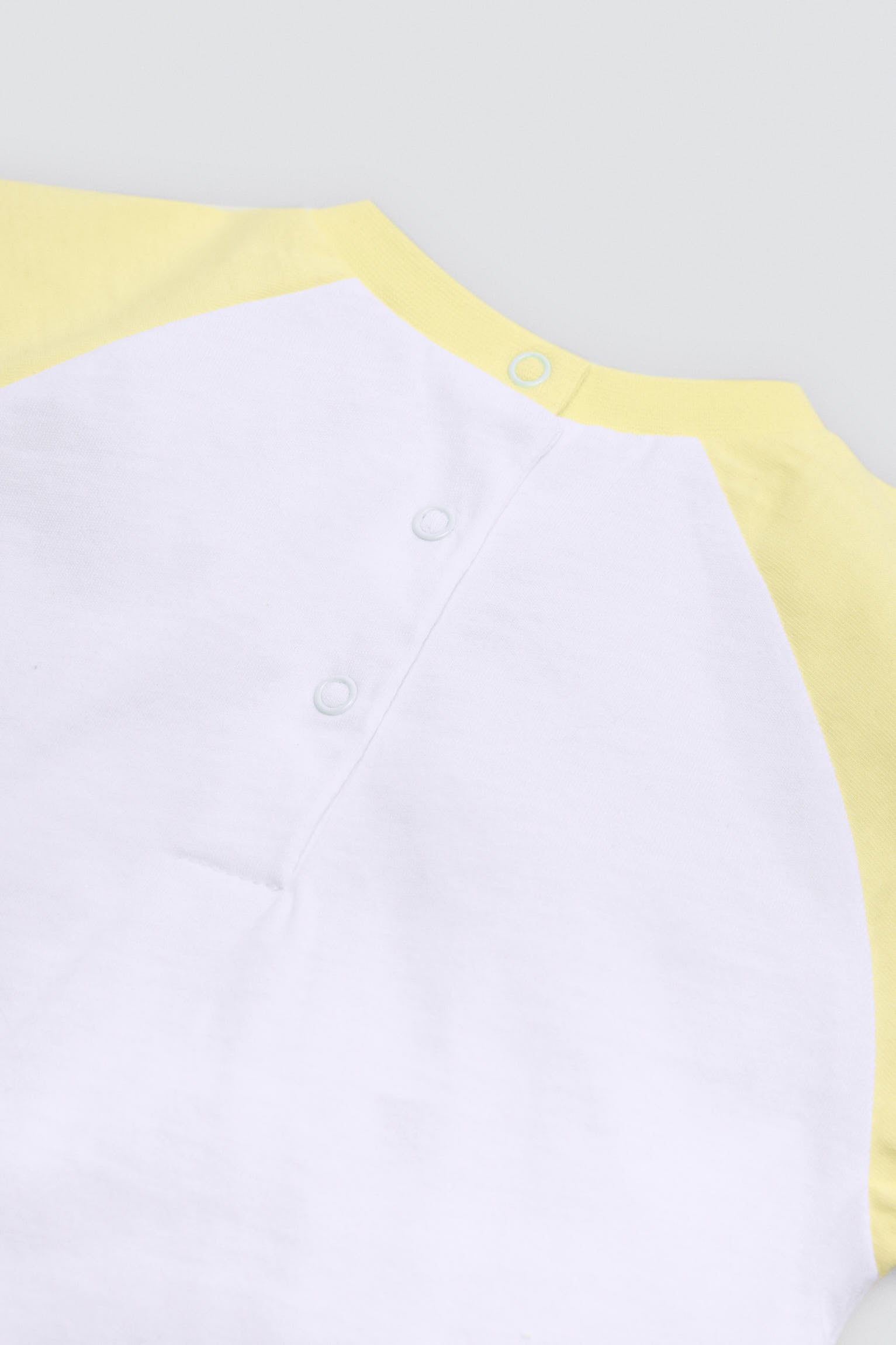 Conjunto bebé manga corta Hugs & Squishes - Ysabel Mora