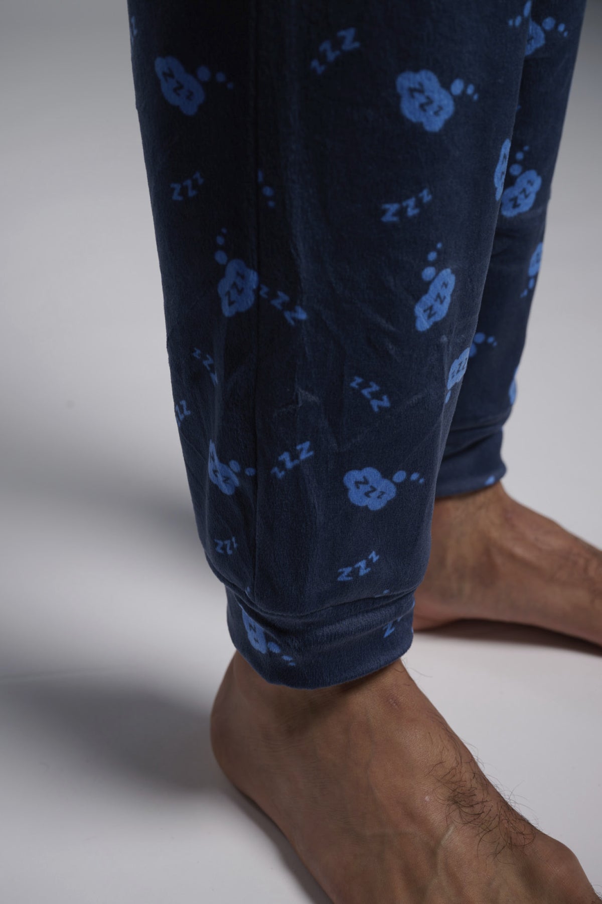 Men's long velvet Wake Up sleepyhead printed pyjamas
