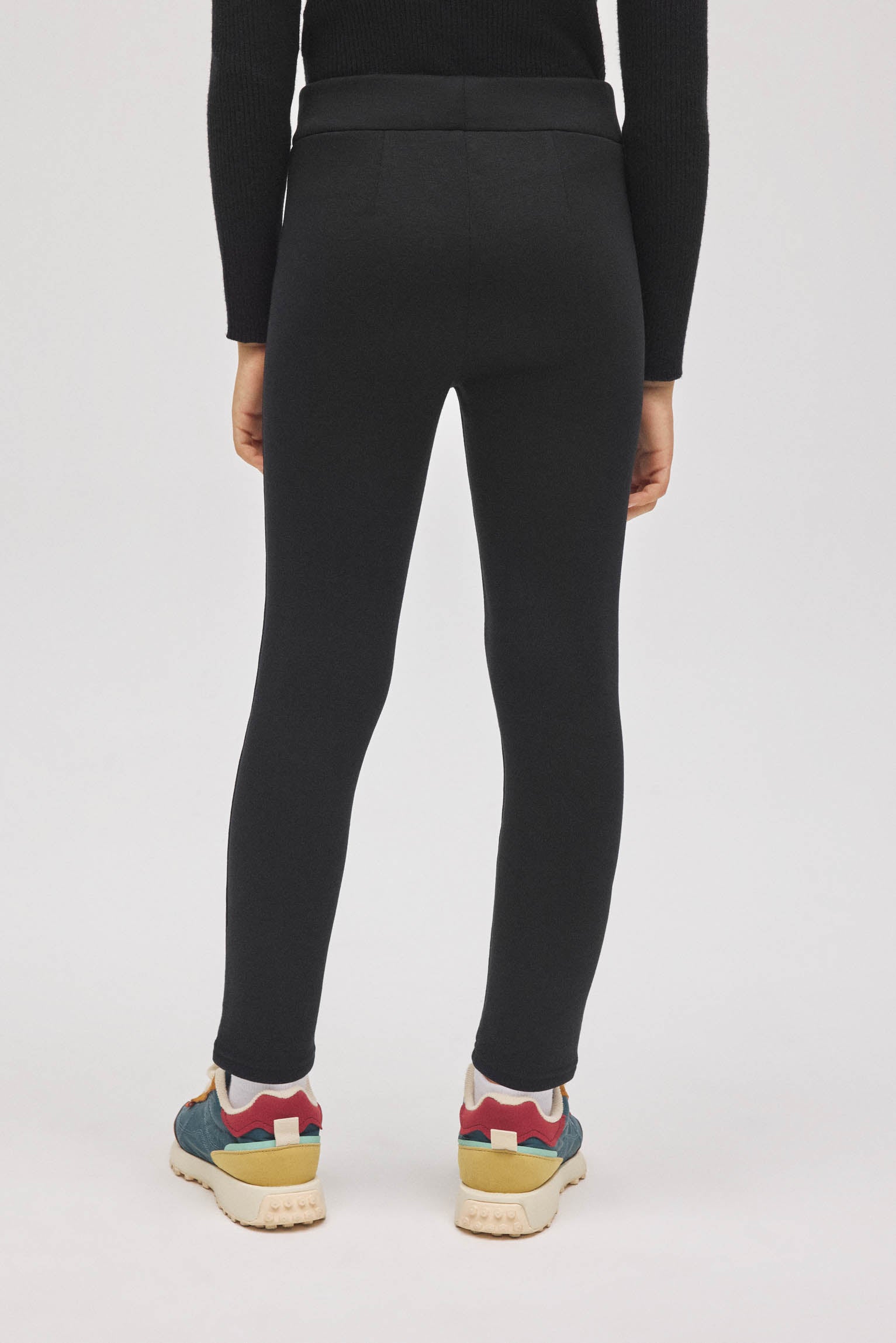 33252-4-leggings-termicos-nina-afelpado-polar-negro-ysabel-mora