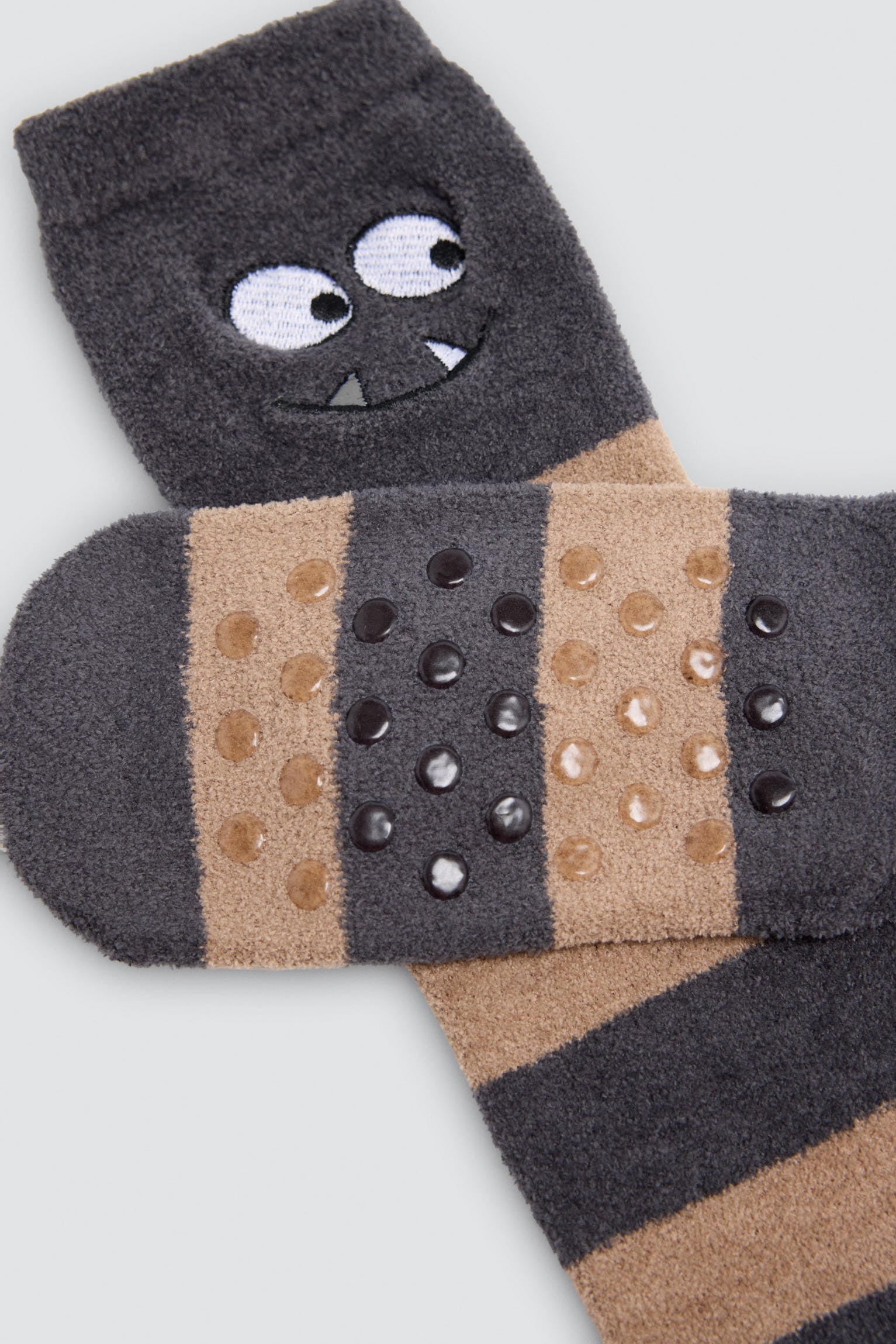 Pack of 3 boys' non-slip monster striped socks