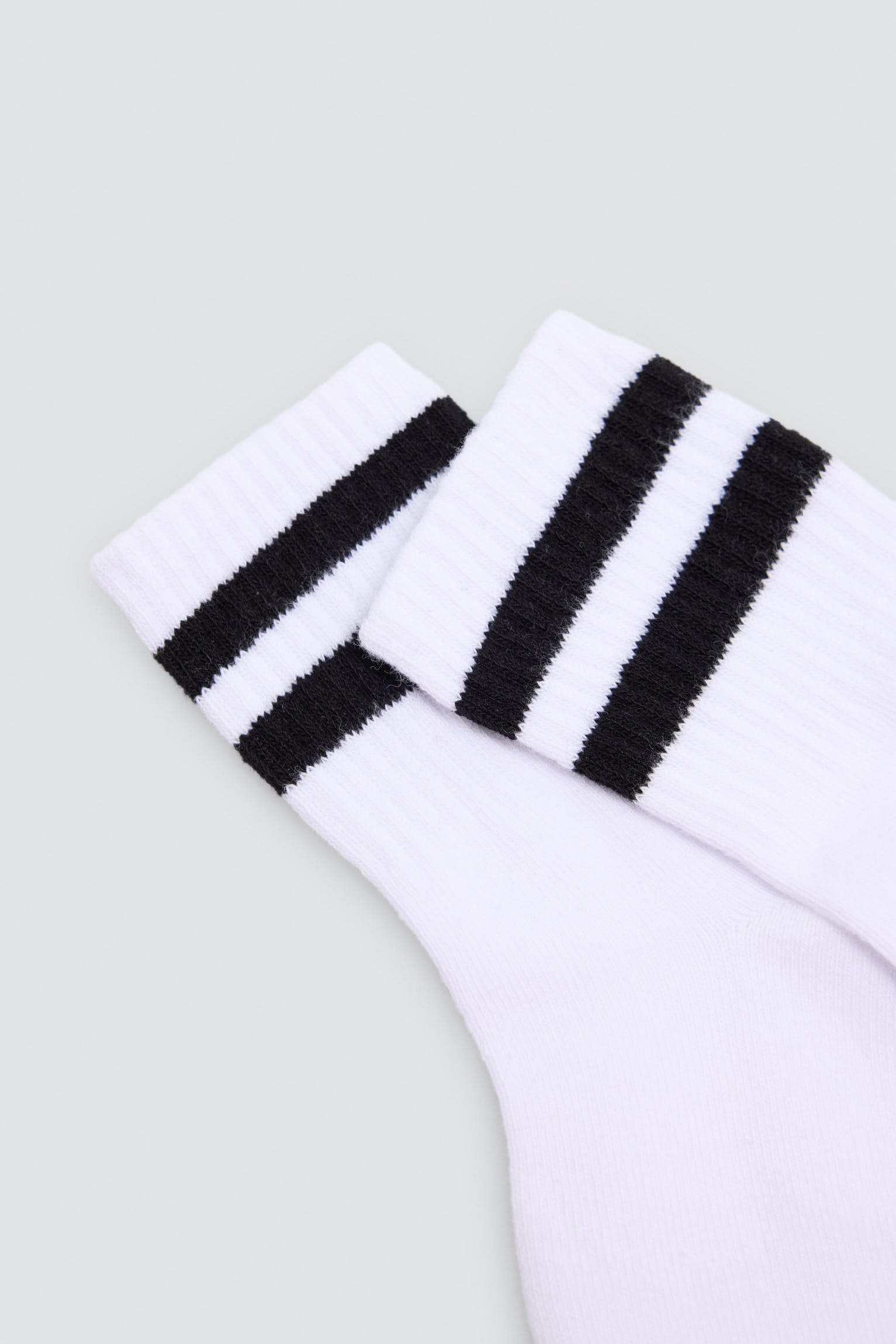 Pack of 6 boys' sporty socks with contrast stripe details