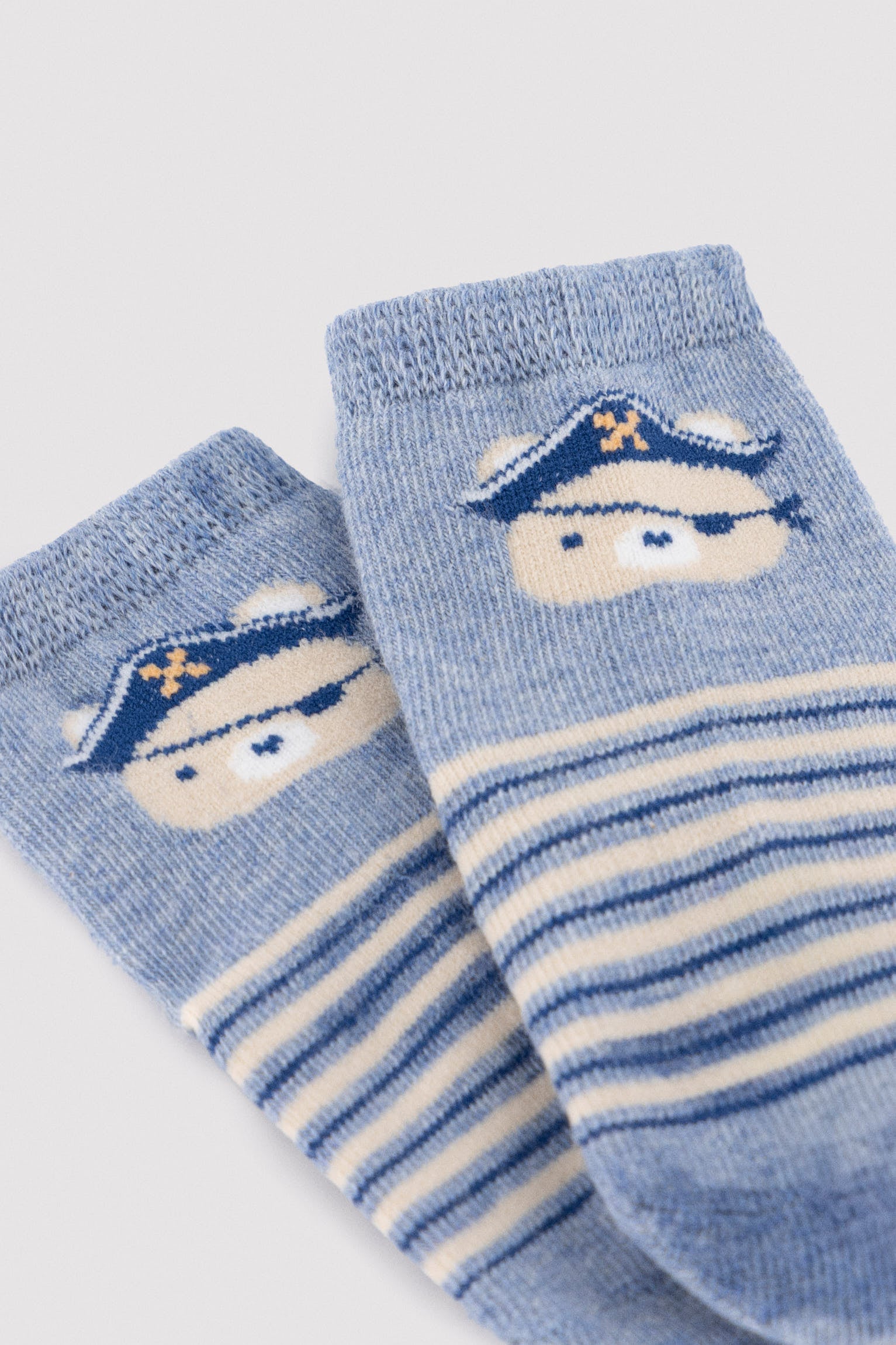 Pack of 3 baby short socks with pirate bear print