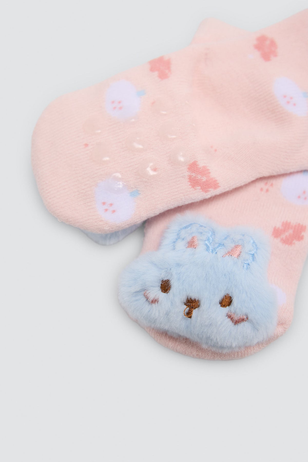 Pack of 2 sensory thermal baby socks with 3D bunnies