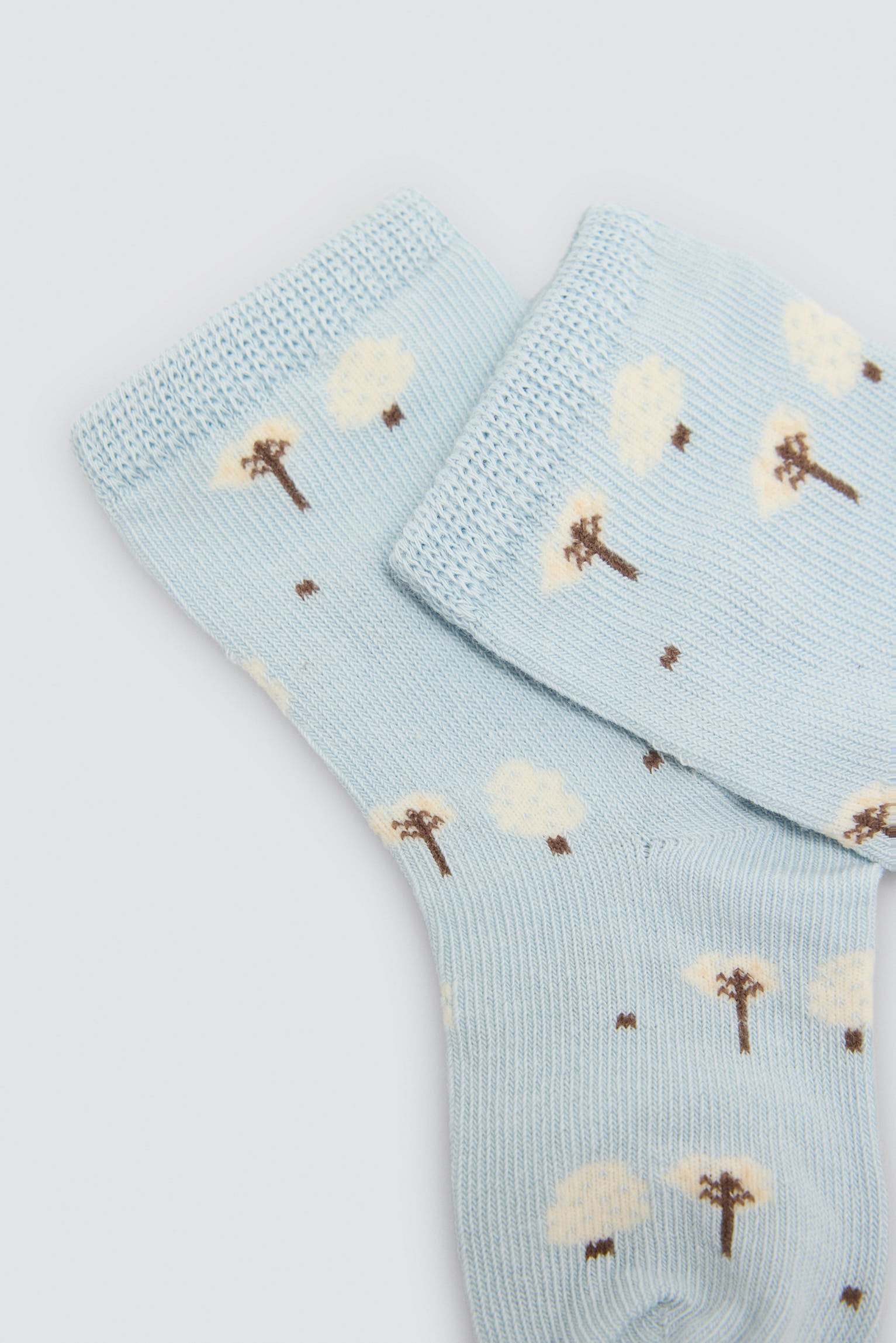 Pack of 4 baby socks with owl and tree prints
