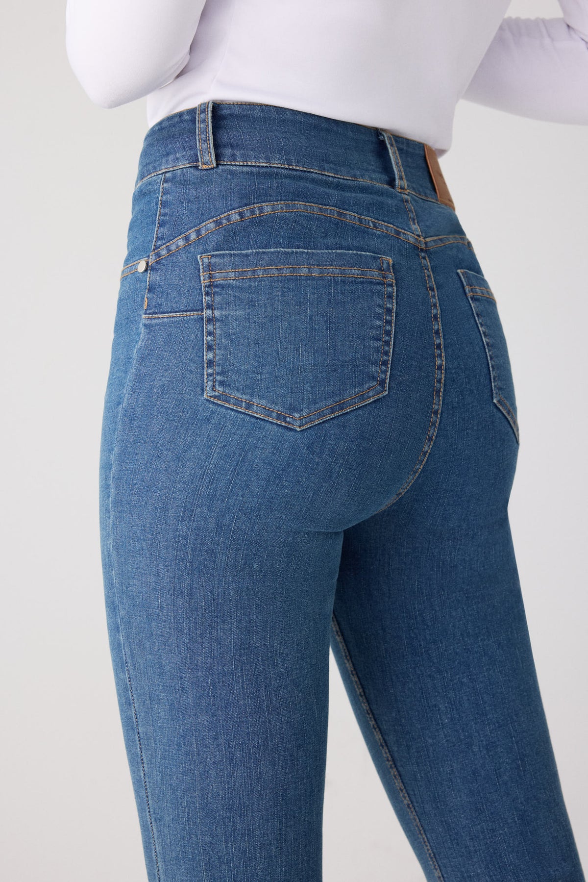 70480-azul-jeans-pantalon-mujer-vaquero-acampanado-efecto-push-up