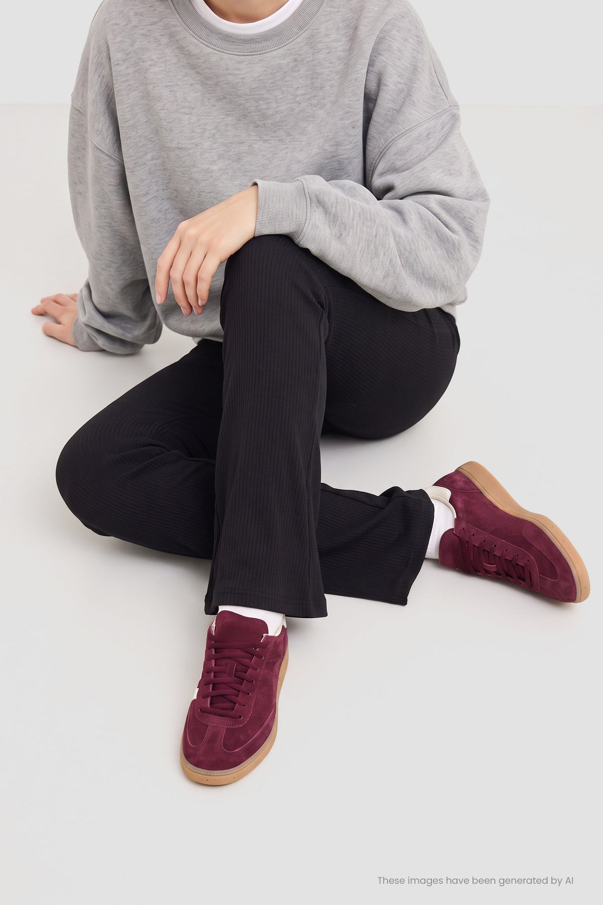 ULTRA THERMAL corduroy-effect flared leggings, black