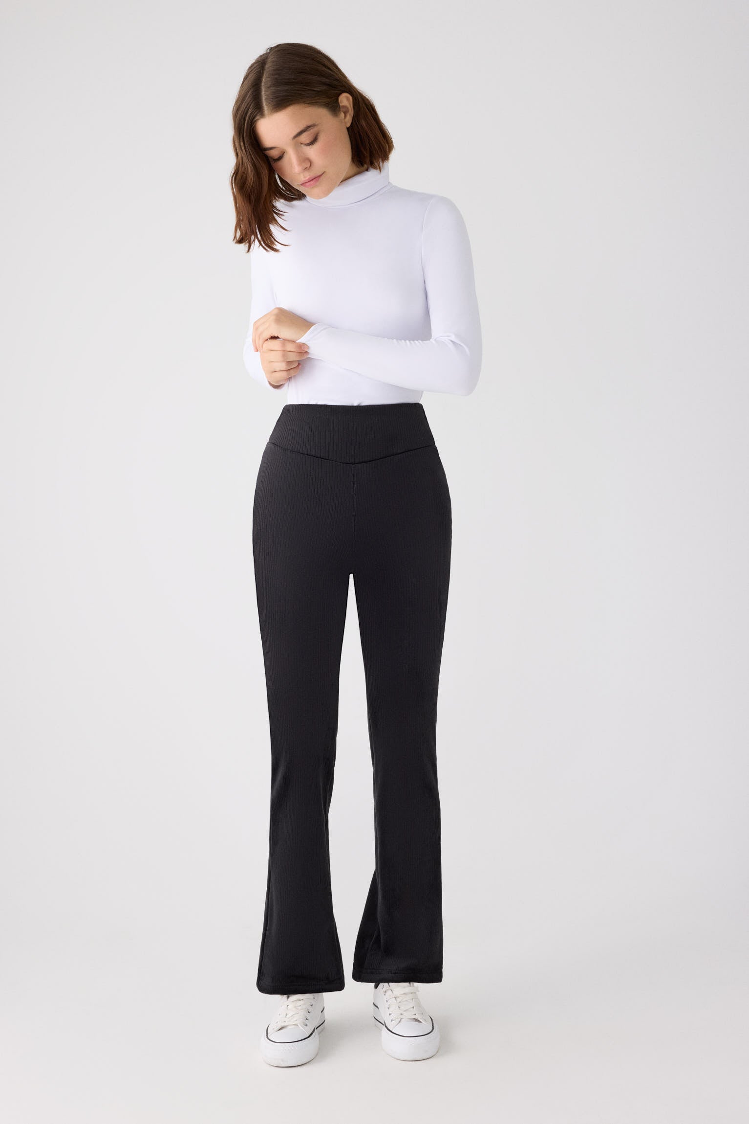 70484-negro-leggings-mujer-termico-acampanados-ultra-calidos-negros