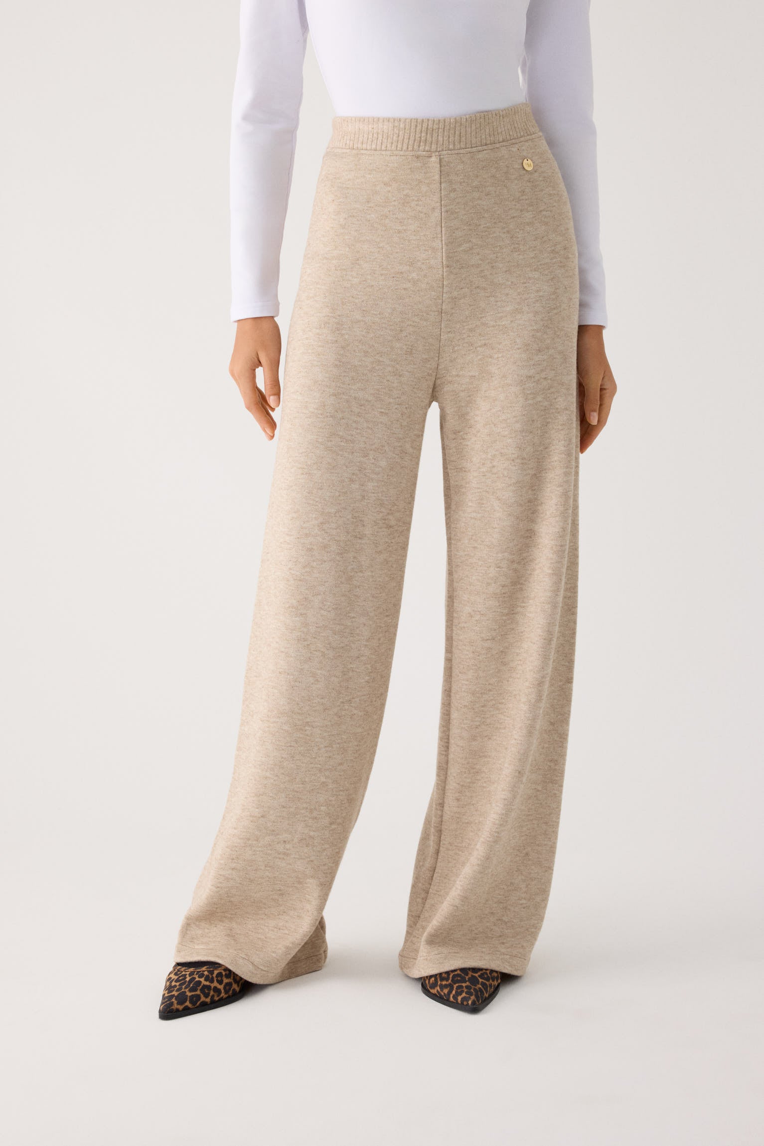 70727-melange-beige-pantalones-comodos-anchos-calidos-tiro-alto-beige