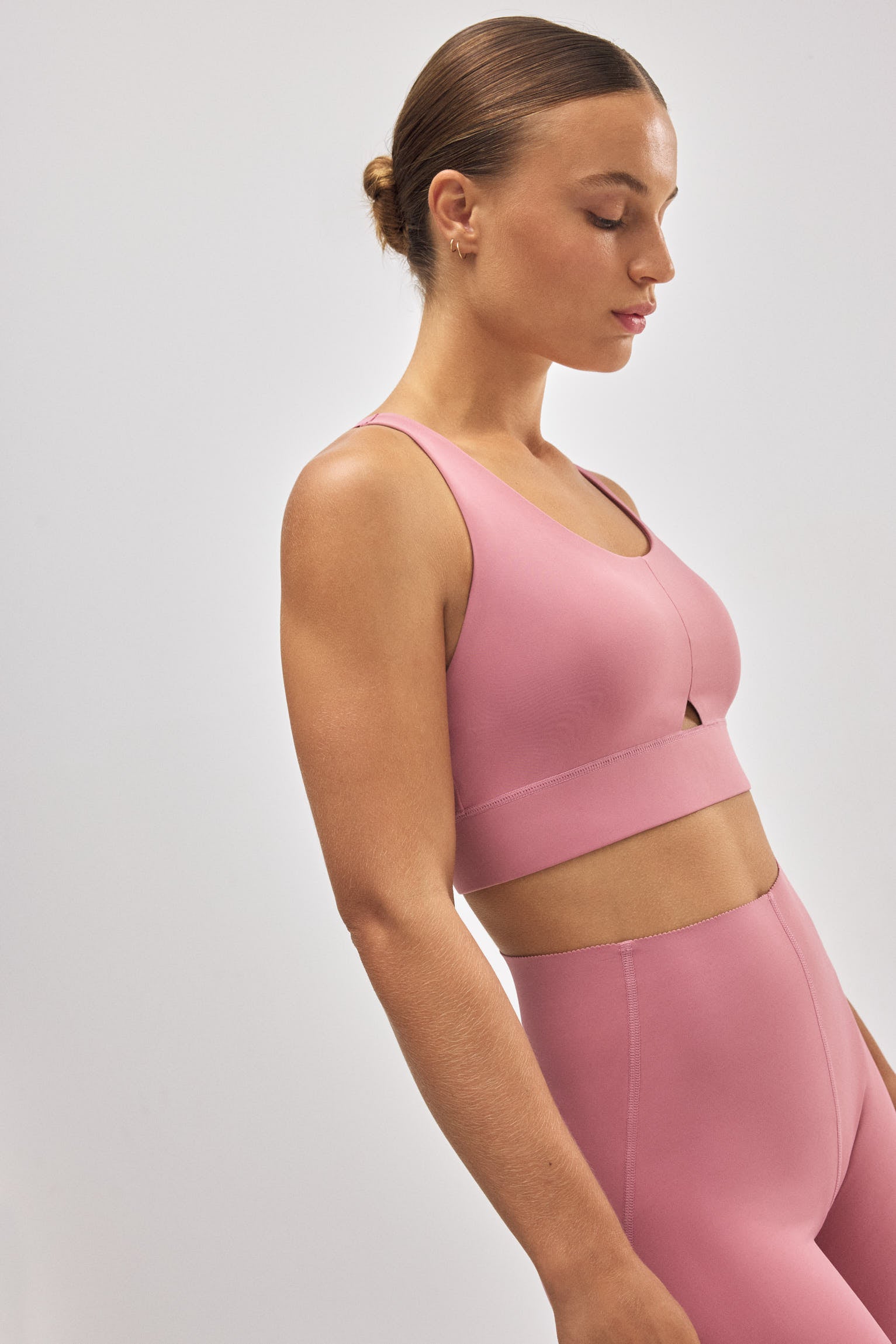 70906-4-sujetador-deportivo-compressive-rosa