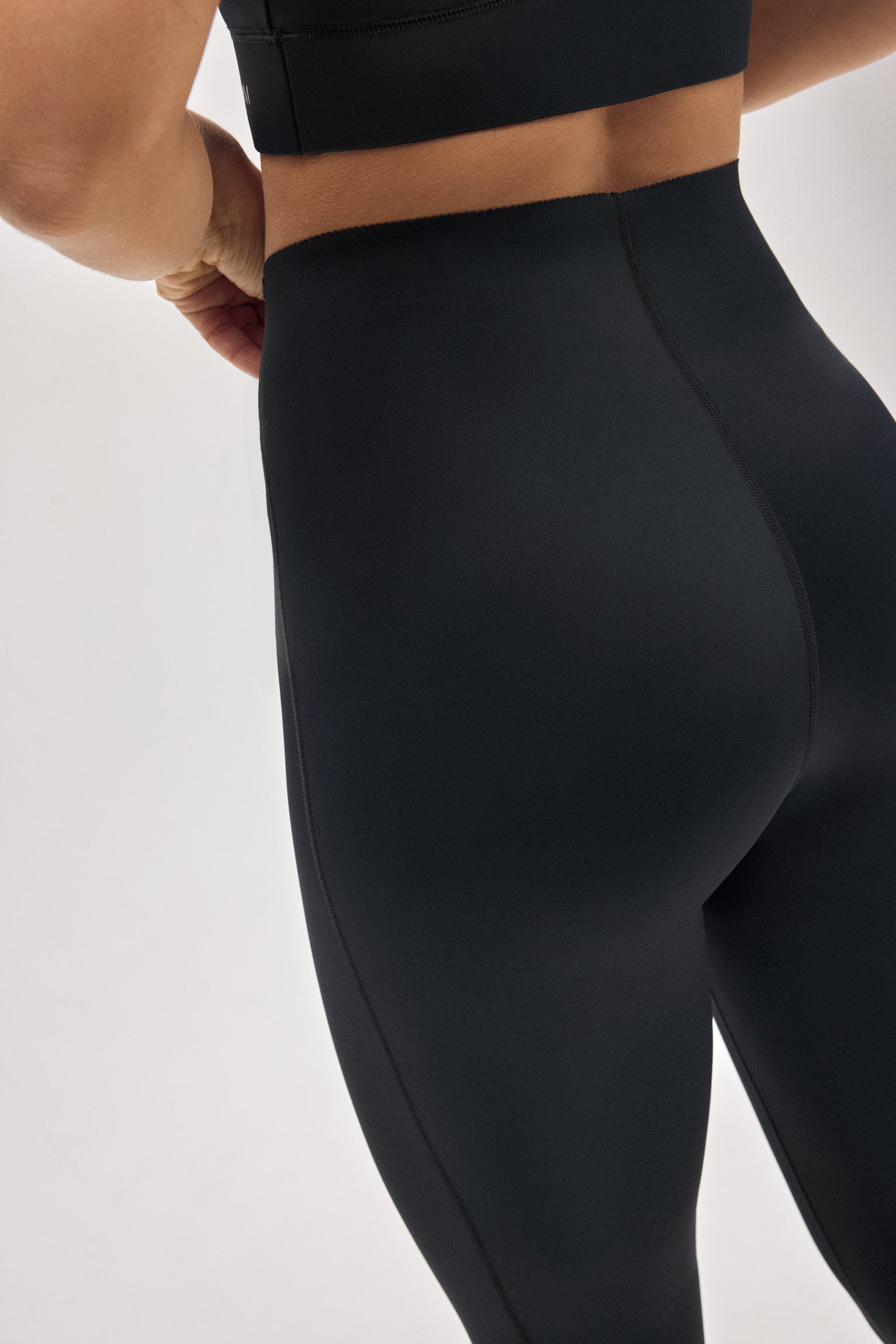 Black flat belly long compressive sports leggings