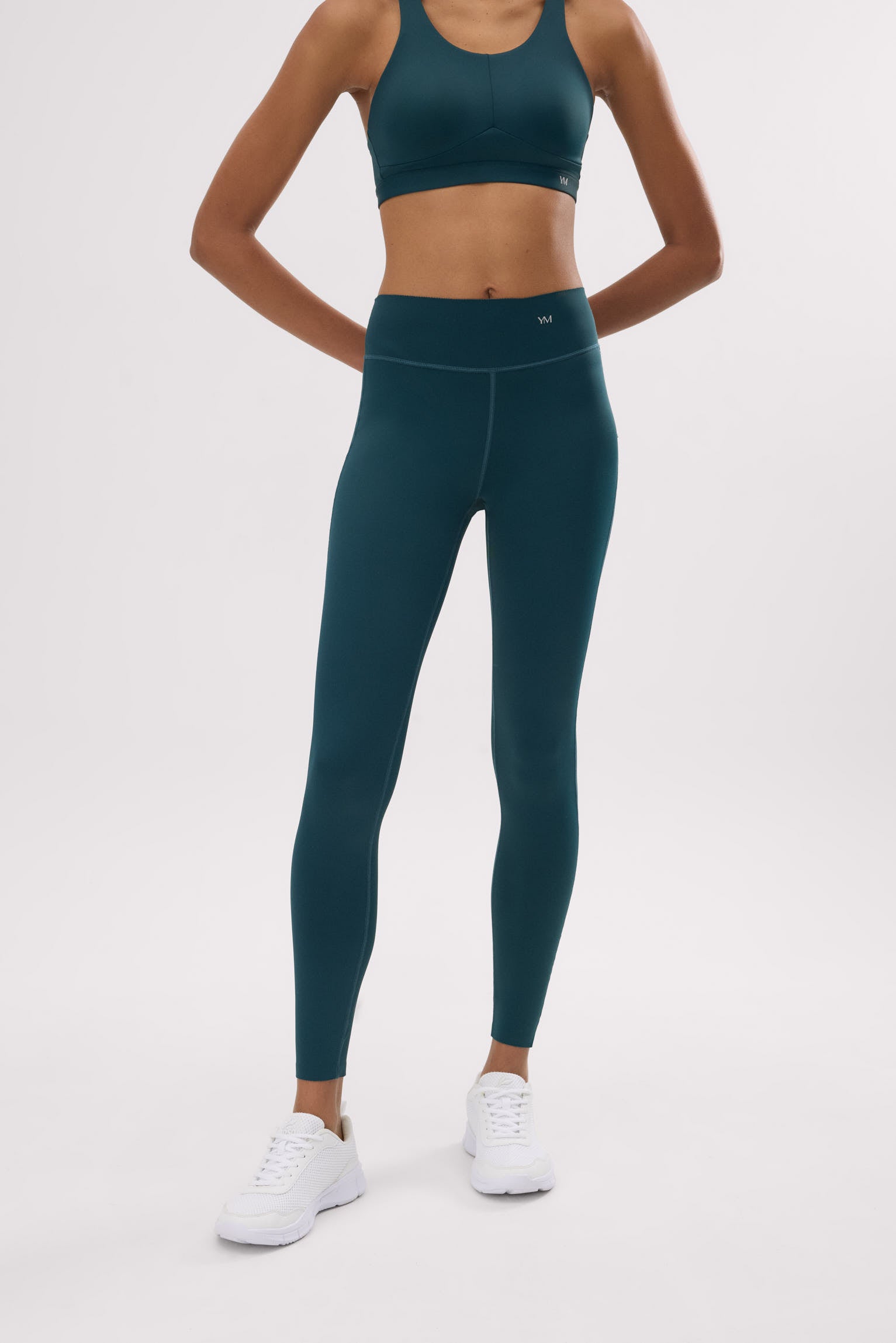Leggings deportivos Compressive efecto push-up verde botella - Ysabel Mora