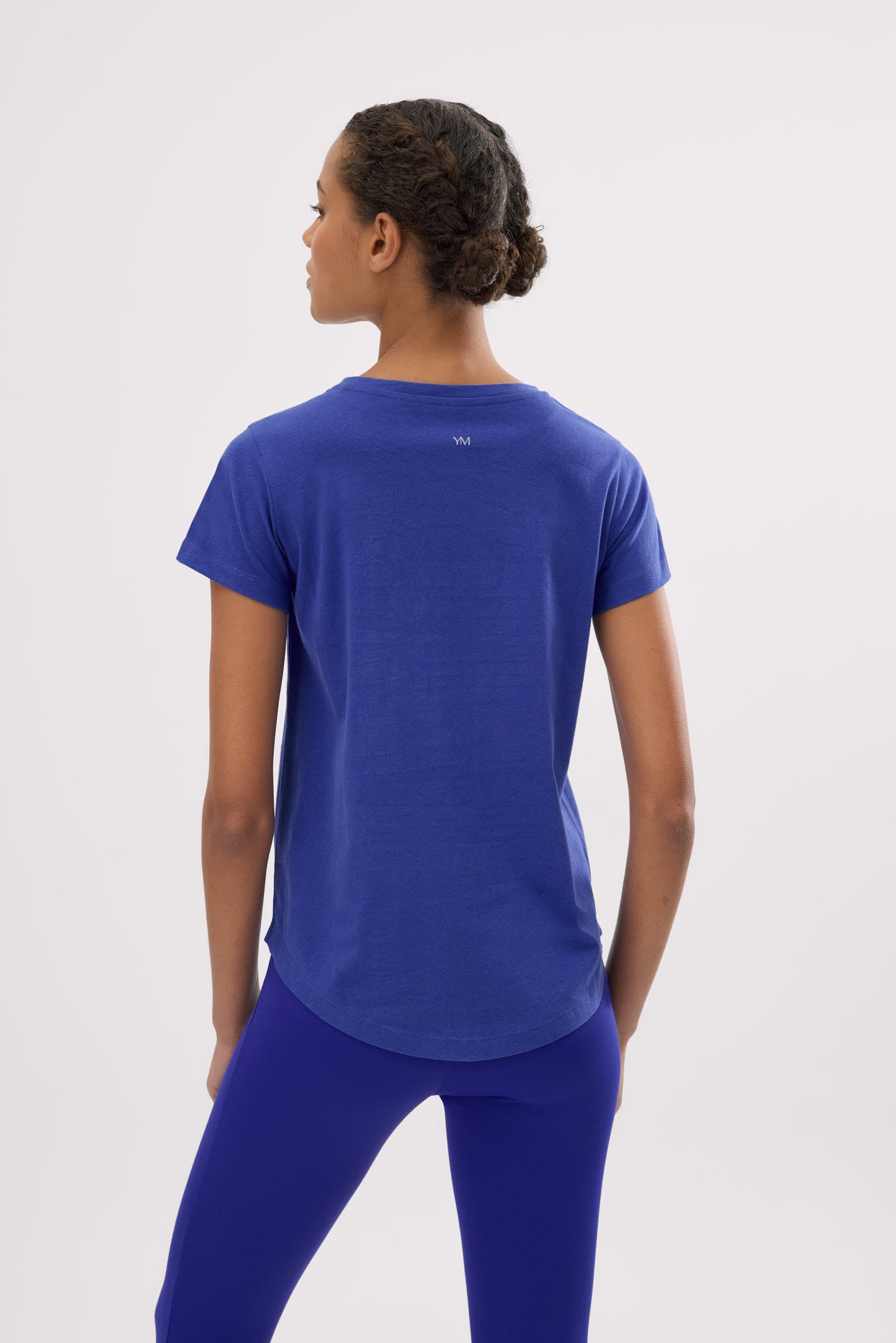 Camiseta algodón básica estilo deportivo azul índigo - Ysabel Mora