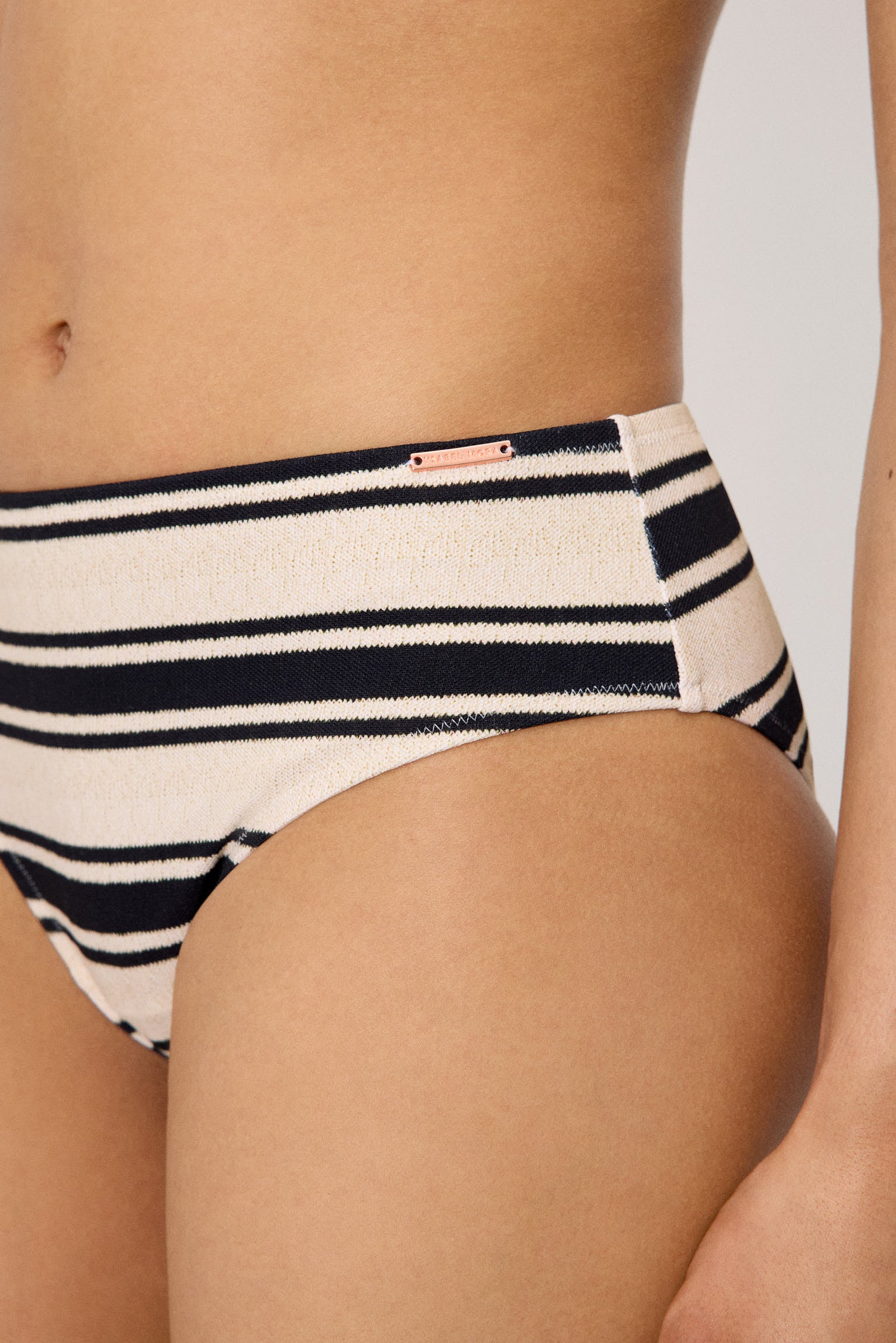 83265--conjunto-de-bikini-mujer-moldeador-reductor-de-pecho-efecto-punto-copa-c--ysabel-mora