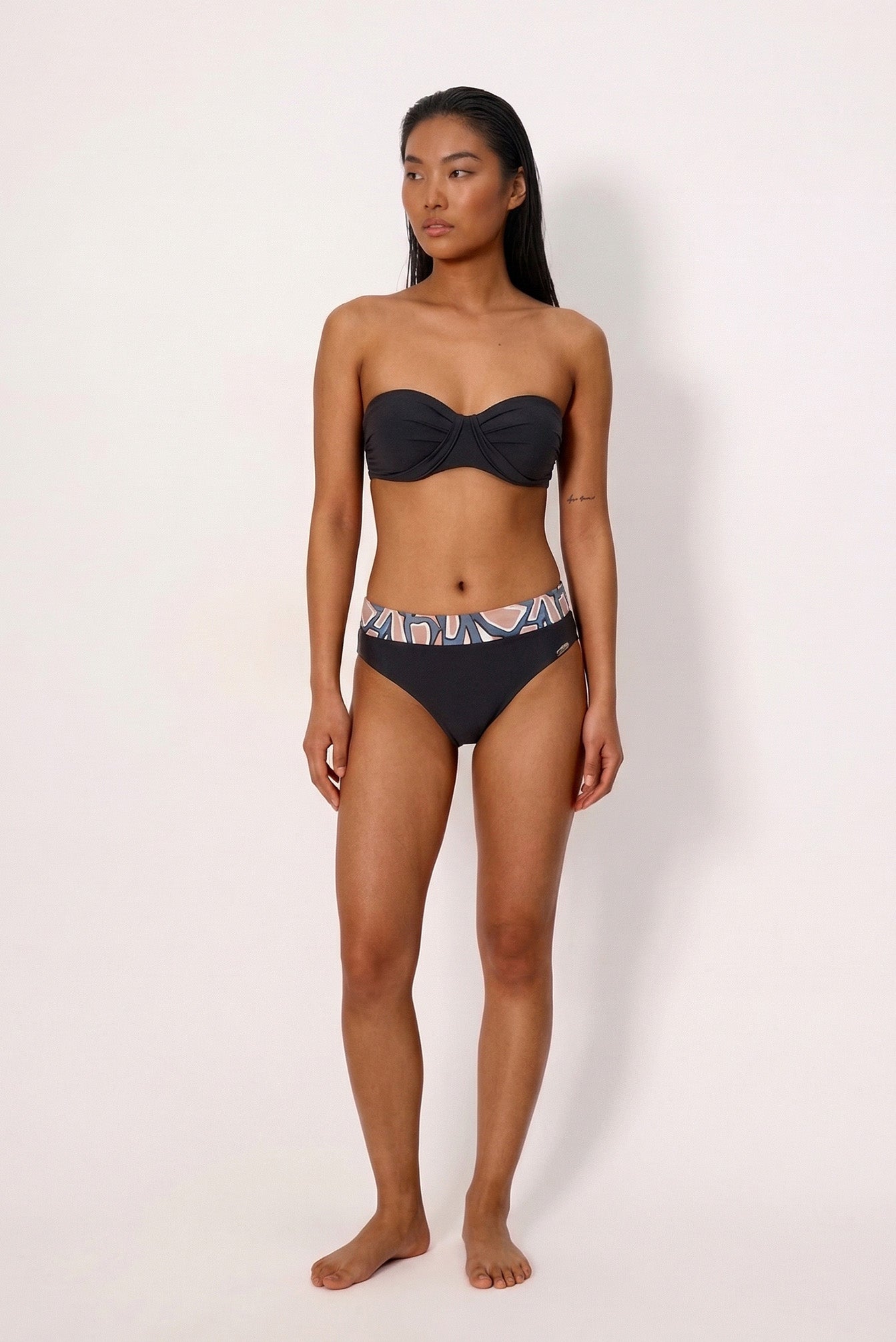 Printed multi-position bikini briefs