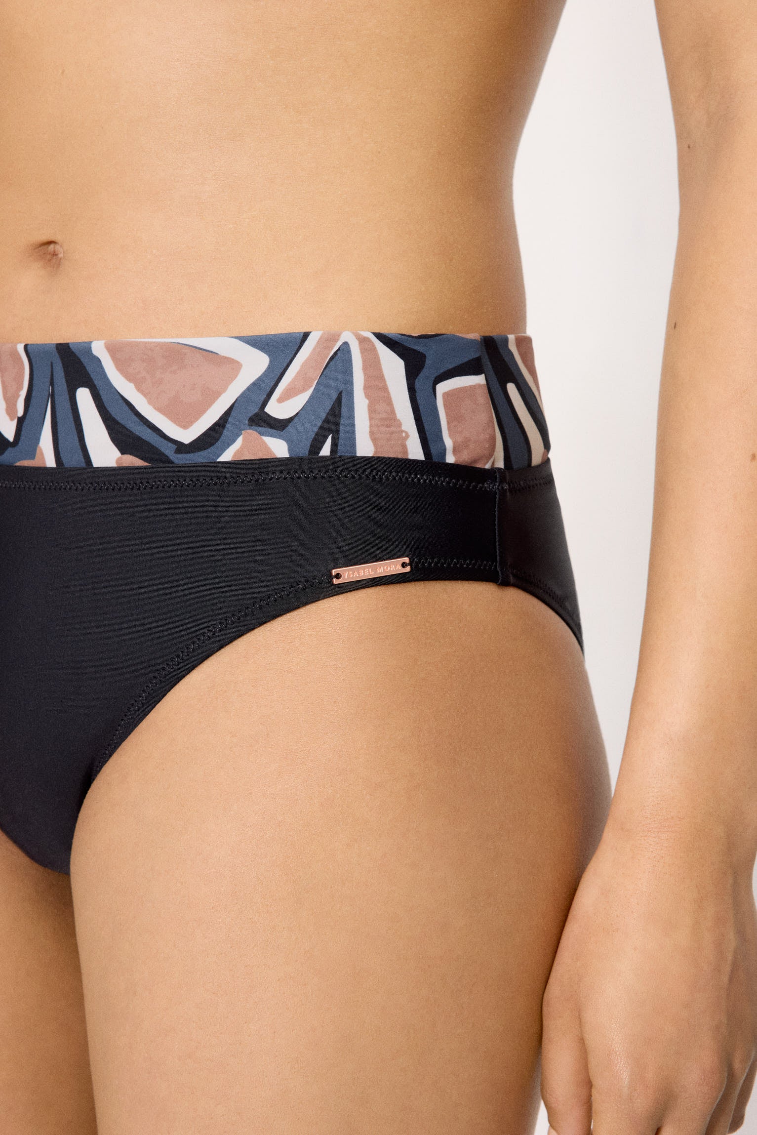 83305--braga-bikini-mujer-multiposicion-estampada--ysabel-mora