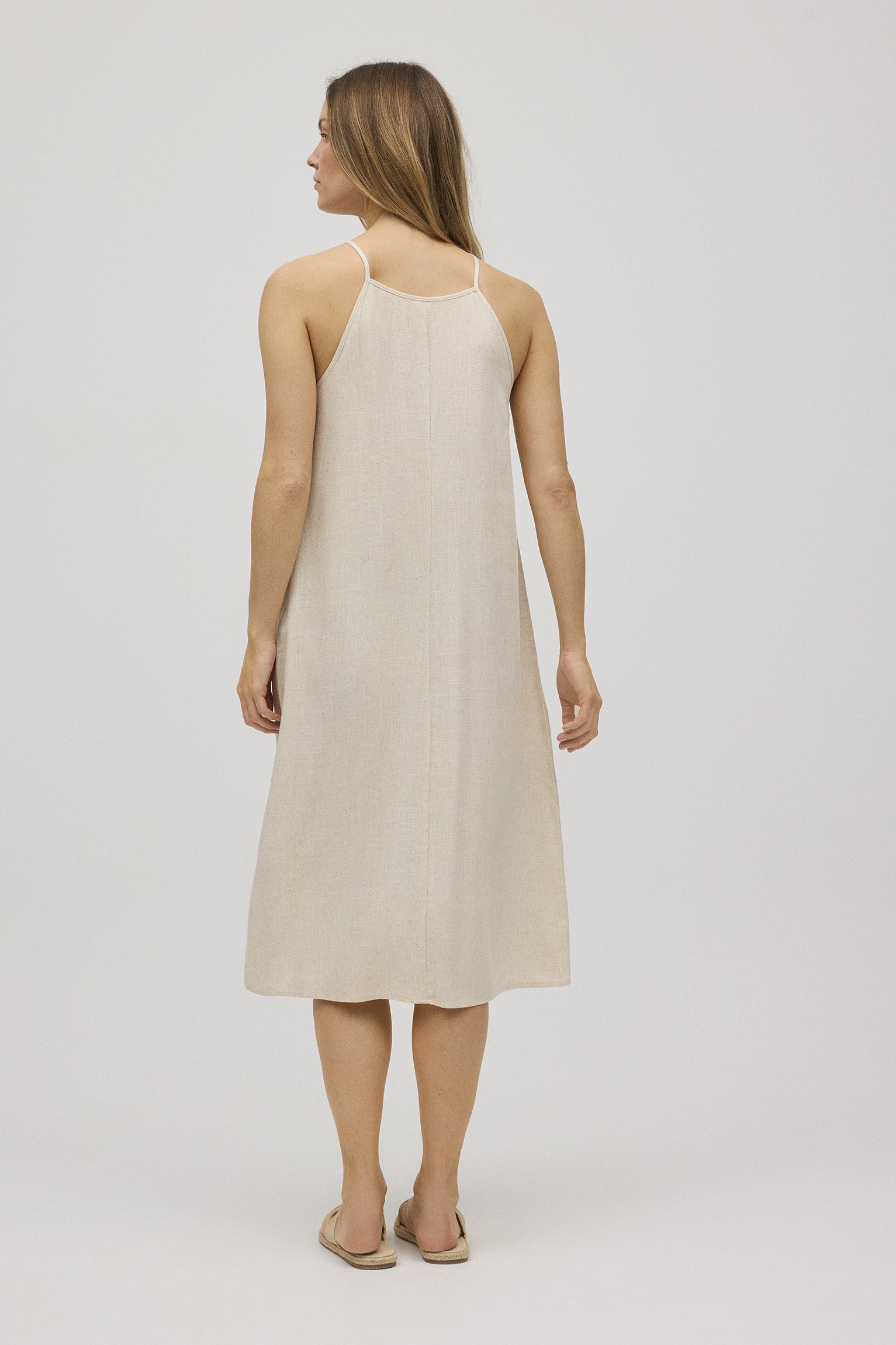 Straight midi dress with linen