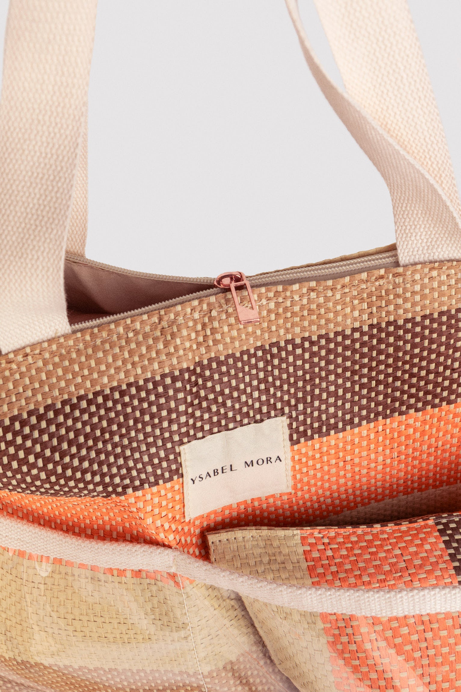 86299-bolso-de-playa-y-cojin-a-juego-para-la-playa-estampado-ysabel-mora