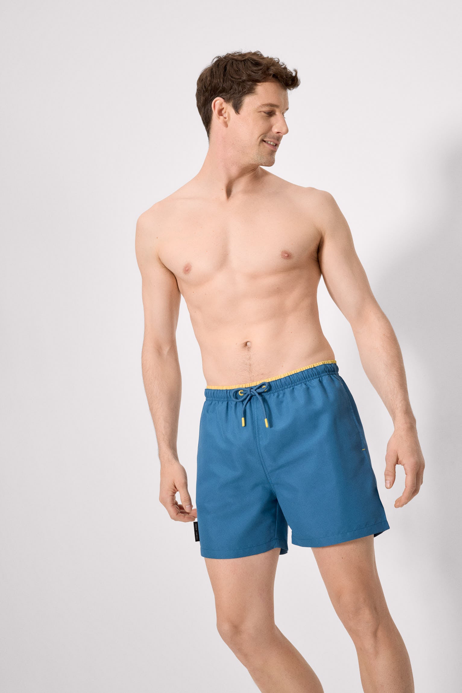 Bañador medio básico azul - Ysabel Mora