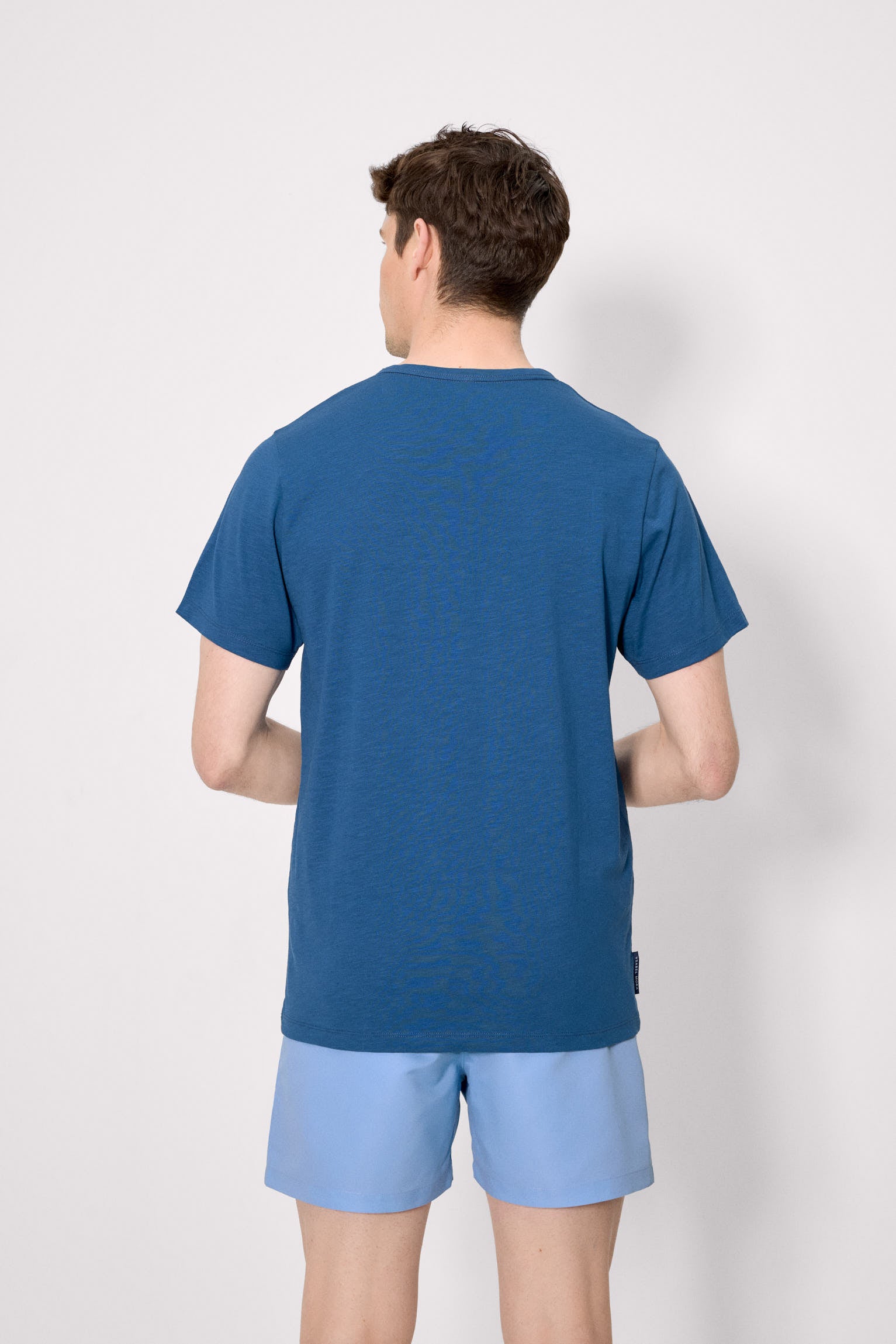 Basic short-sleeved t-shirt with henley collar, blue