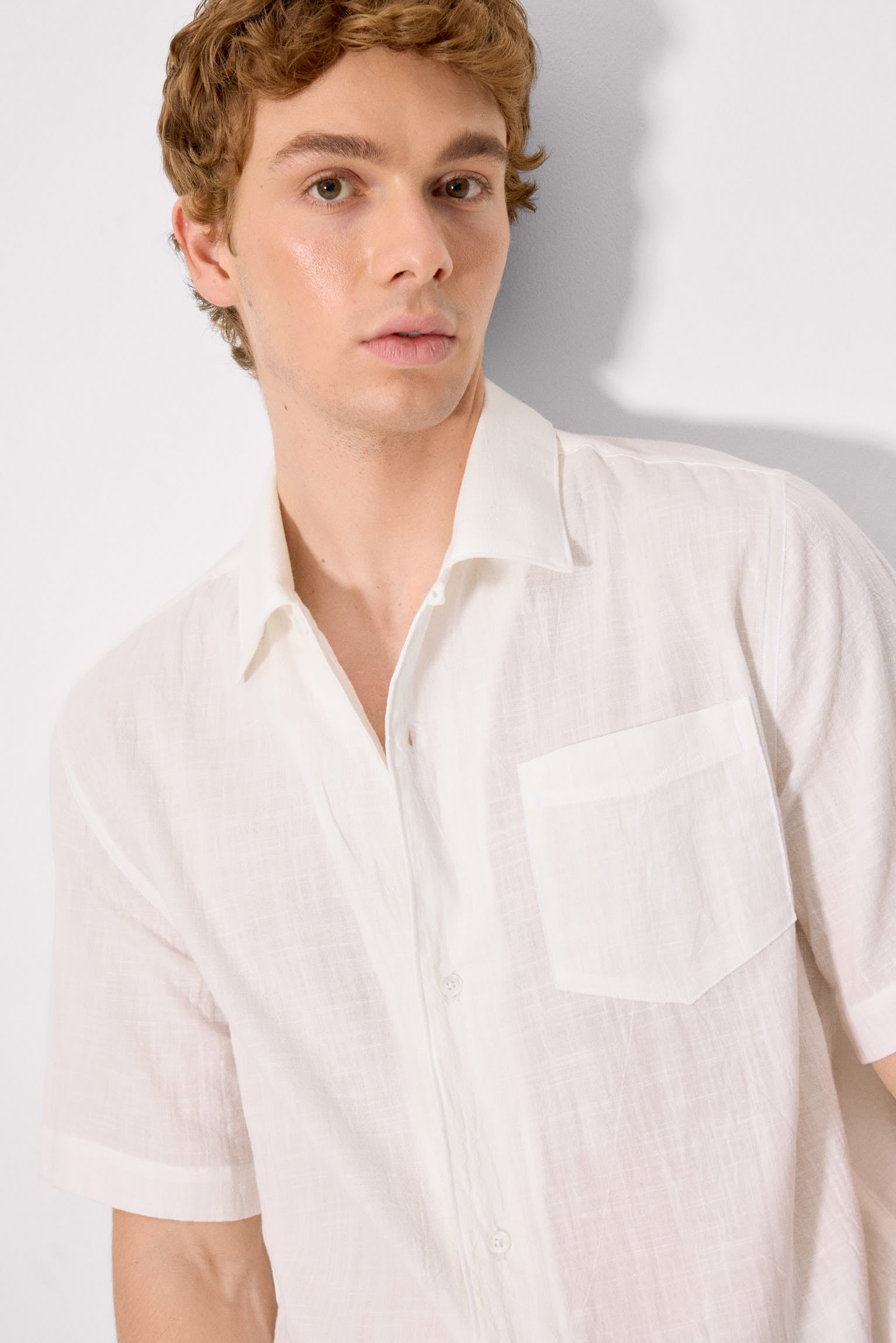 Camisa manga corta abotonada efecto lino blanco - Ysabel Mora