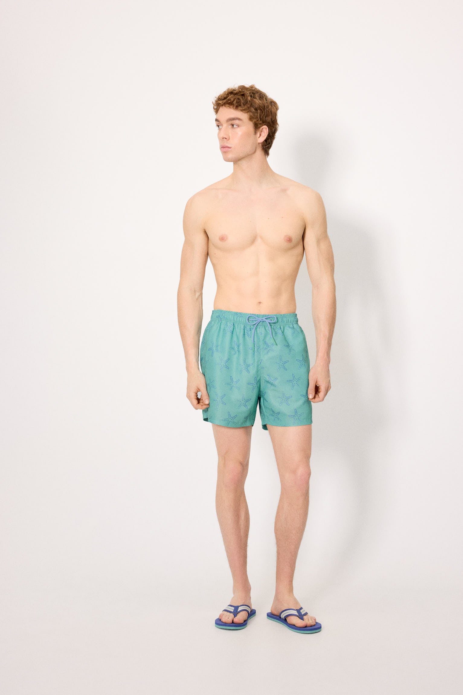 Chanclas hombre tira rayas contrastadas azul - Ysabel Mora