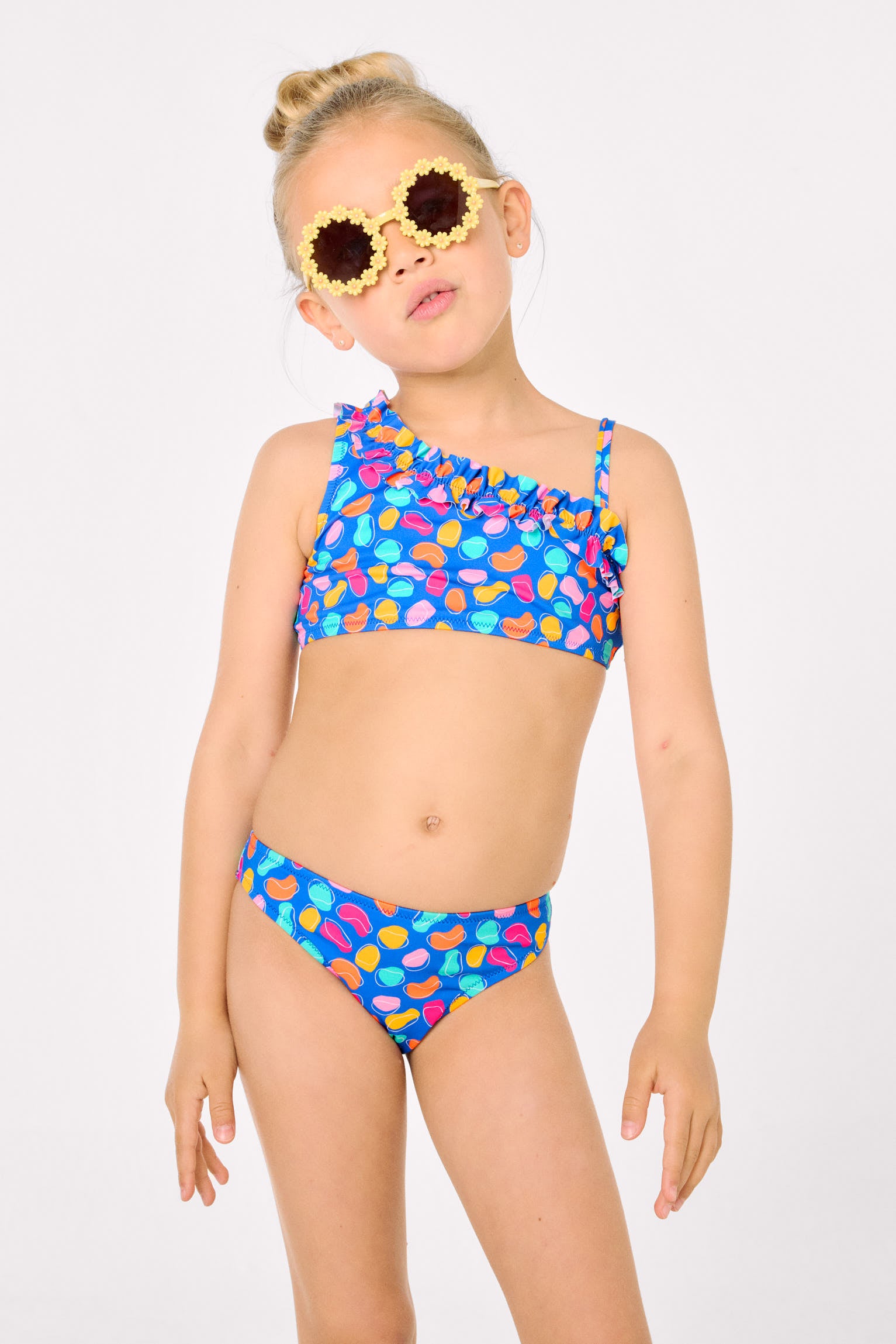 Girls' bikini with ruched detail and multicolored organic shapes print