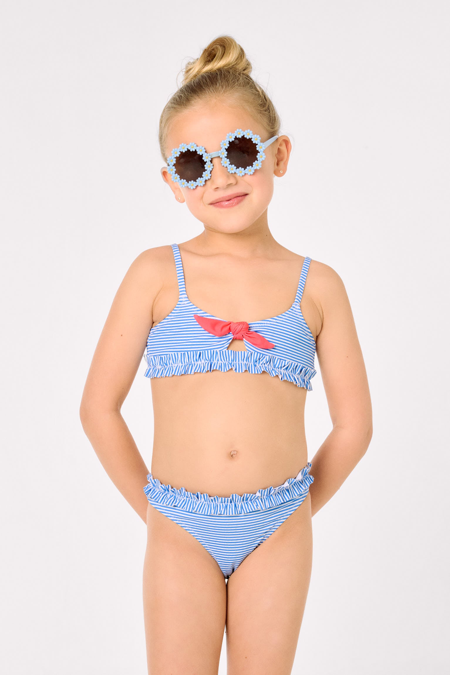 Girls' bikini with bow detail and ruching, striped print
