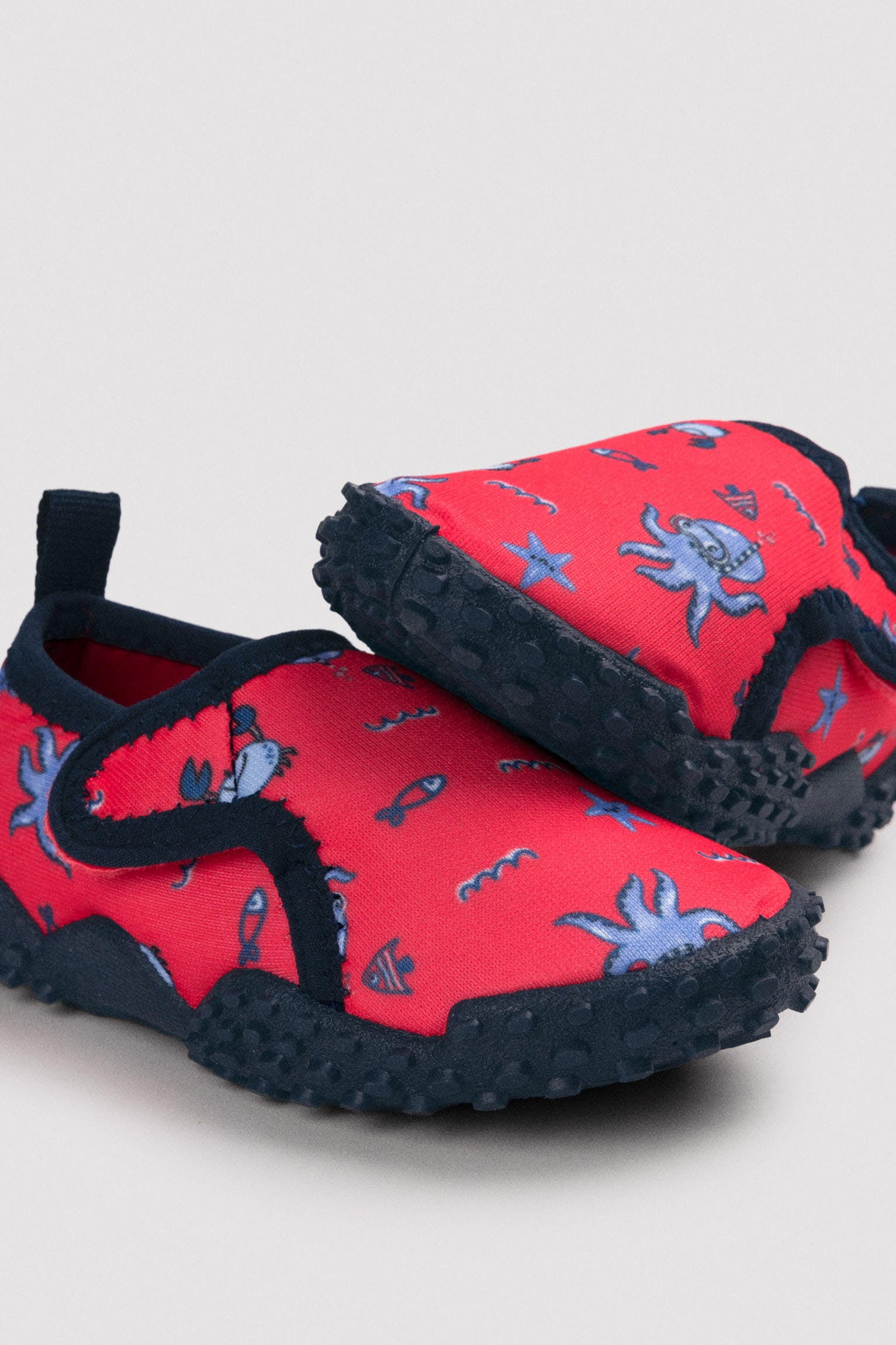 Children's booties with octopus print